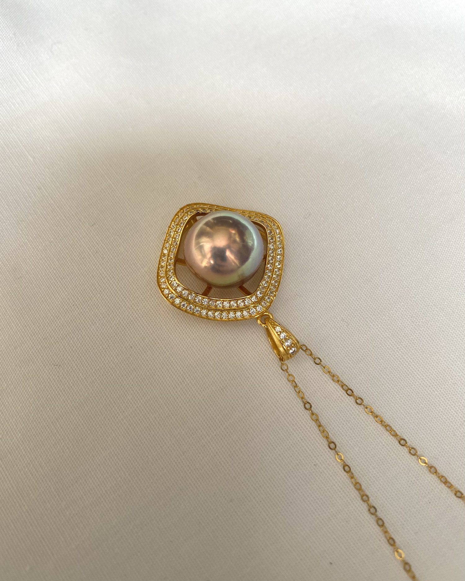12mm Freshwater Pearl Pendant, Metallic Purple with Rare Peacock Green Overtones, Mirror-Like Lustre, S925 Regal Frame Setting Sparkling CZ Starlit Pearls