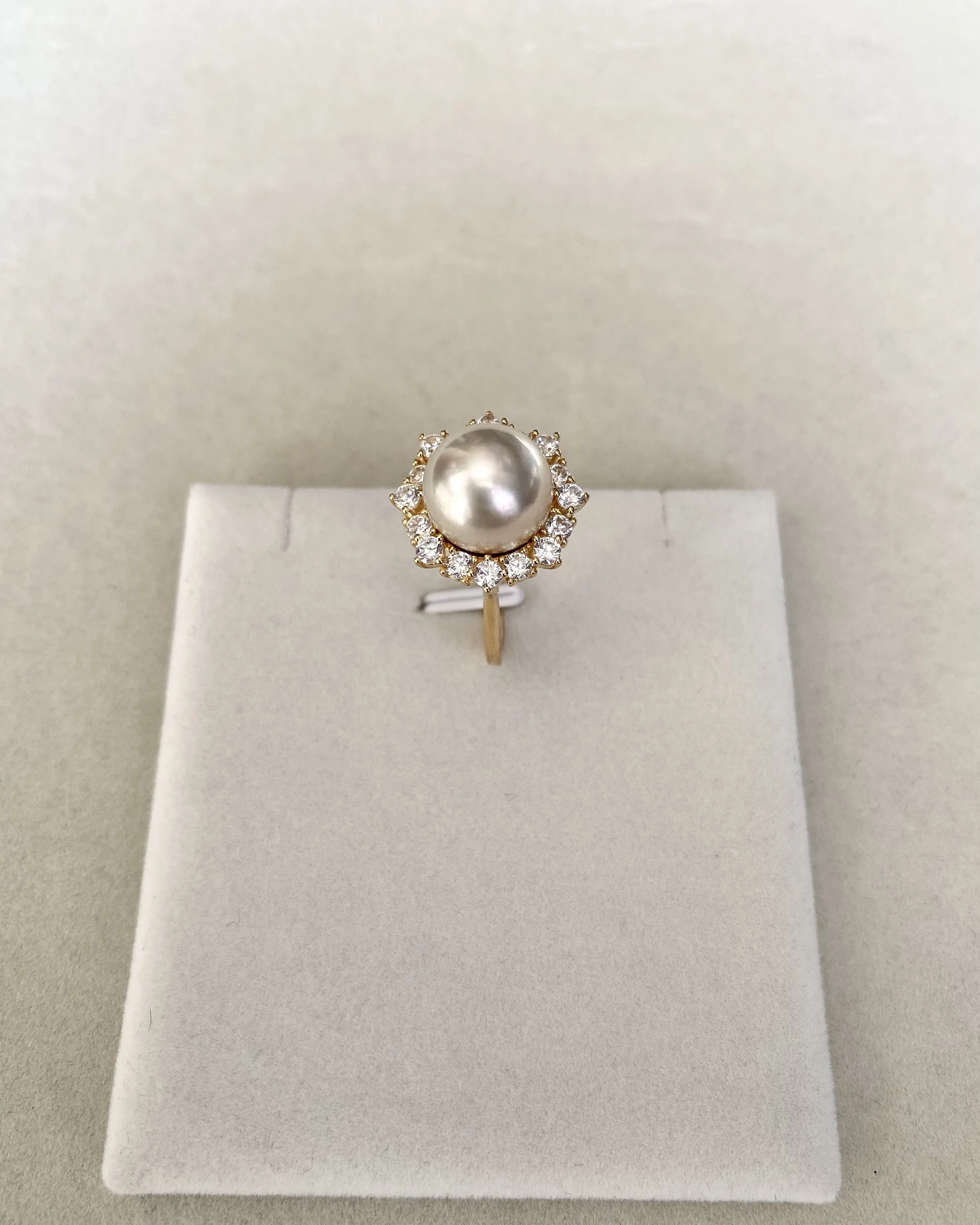 Phoenix Series 11.2mm Australian Golden South Sea Pearl Ring, Satin-Like Lustre, Eight Awn Star Setting, HK International Jewelry Showpiece Starlit Pearls