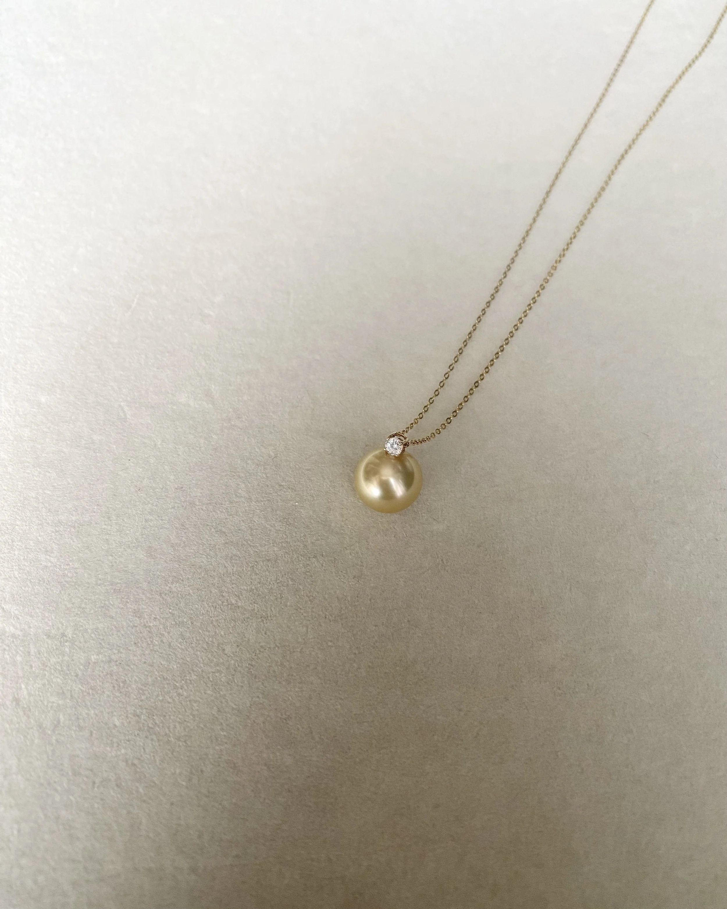 Genuine 11mm Golden South Sea Cultured Pearl Pendant, Stunning Liquid Gold-Like Lustre, AU750 18K Solid Gold Prong-Set CZ Bale, Royal Style Starlit Pearls