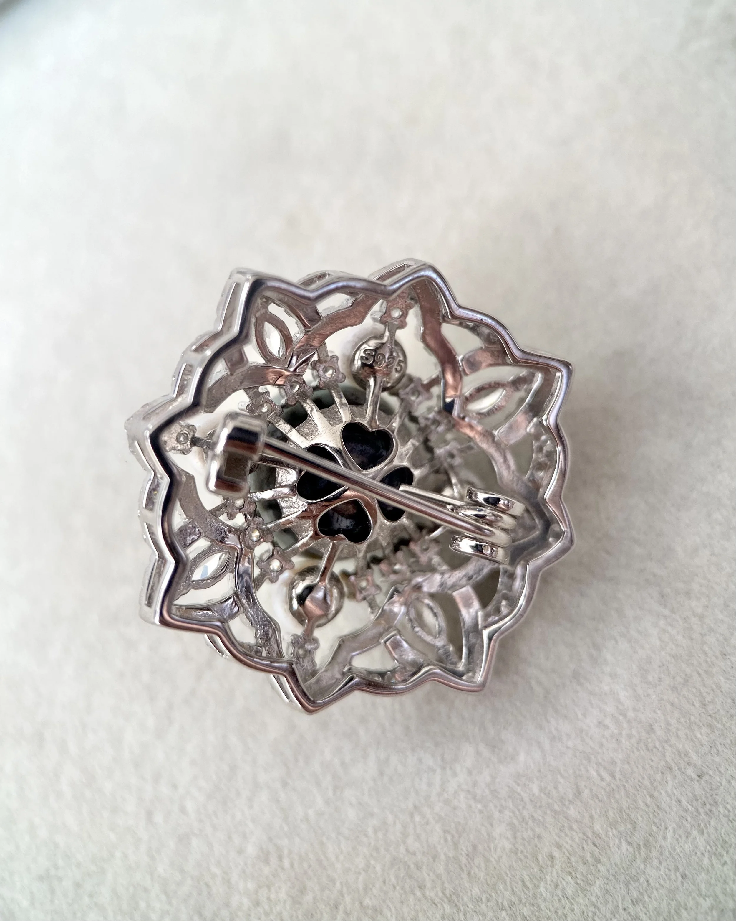 Rare 2-in-1 Brooch & Pendant, Dark Peacock Green Tahitian South Sea Pearl_Japanese Sairindama Akoya, Ornate Floral Starburst S925