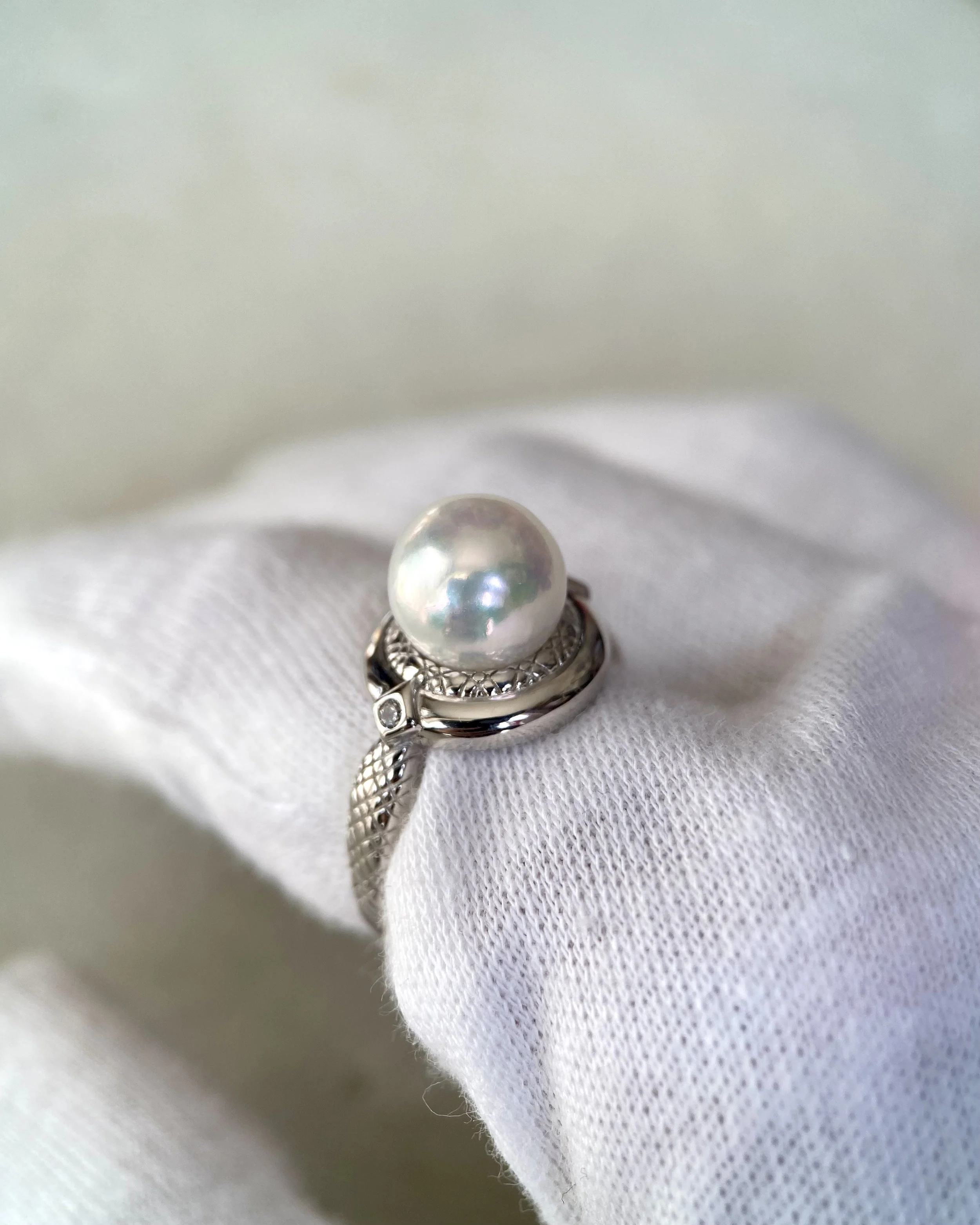 9.5mm Oversized Japanese Akoya Pearl Ring, Snowy White,Iridescent Overtones, High Lustre, Sculptural Wrap-Style S925 Band, Show Piece