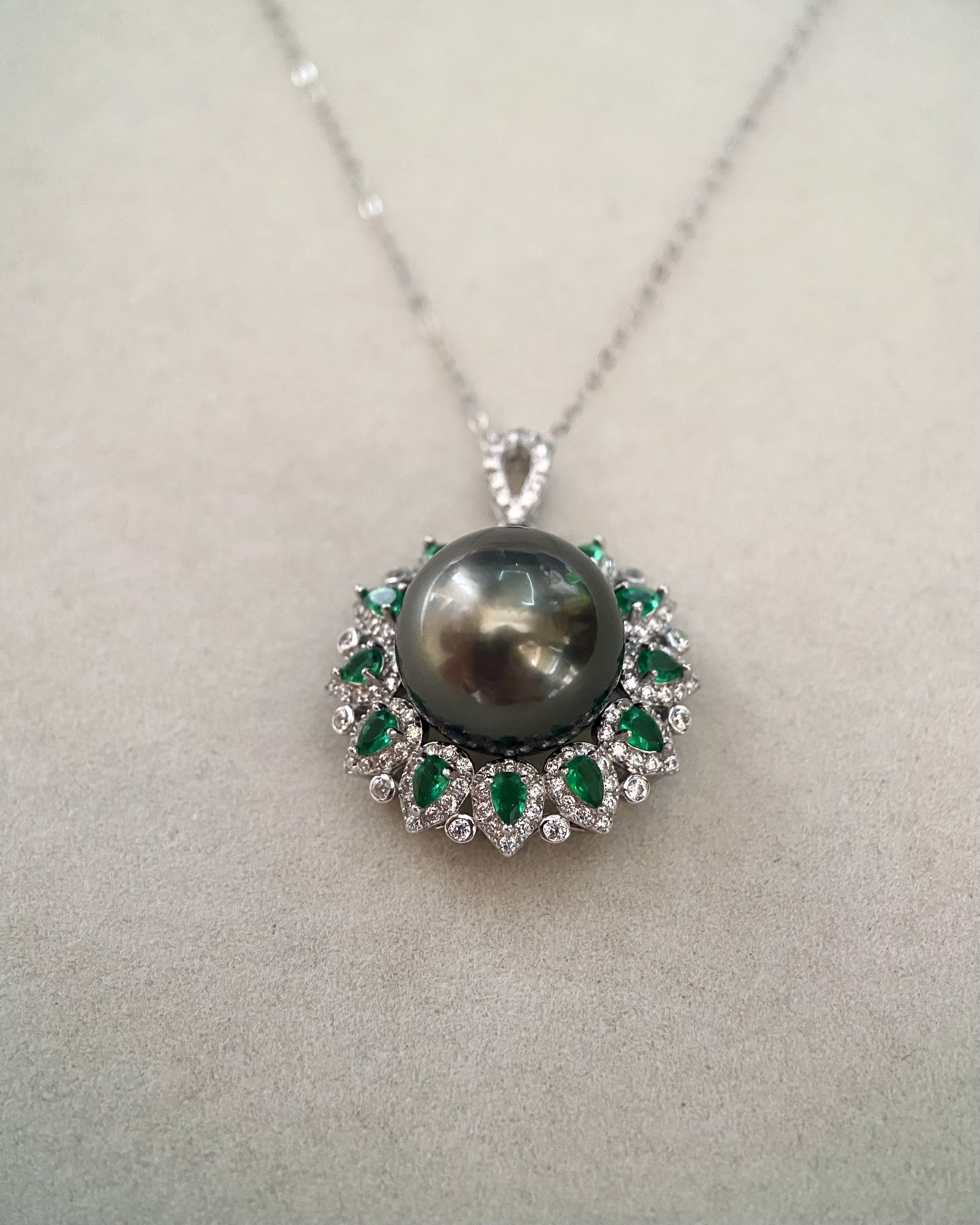 Genuine 13.4mm Tahitian Black South Sea Pearl Pendant, Luxurious HK International Jewellery Showpiece, S925 Accented with Emerald-Green CZ Starlit Pearls