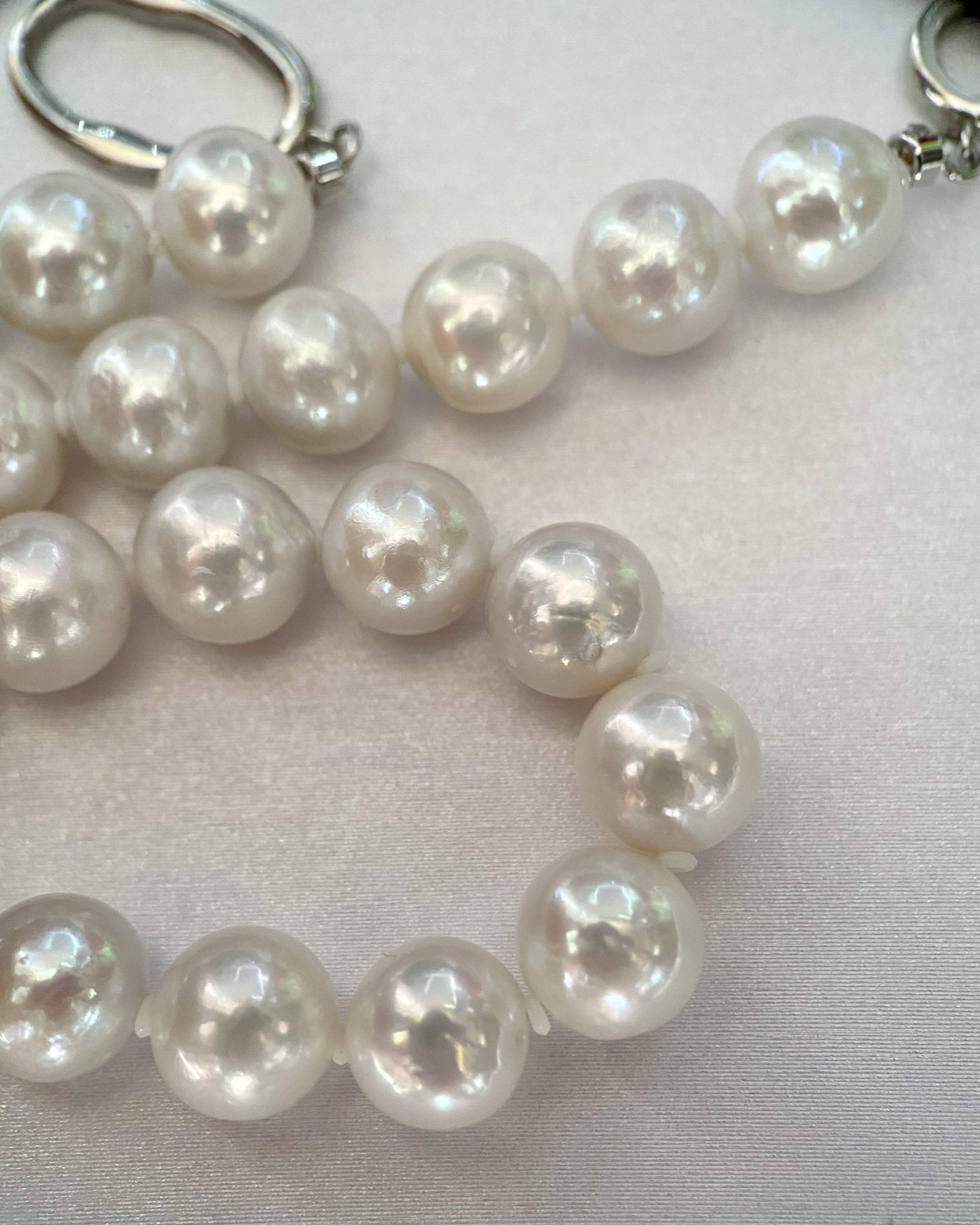 Premium 9-9.5mm Glacial White Freshwater Pearl Necklace, Striking Lustre, Pale Pink Overtones, Japanese Original S925 Multi-Function Clasp Starlit Pearls