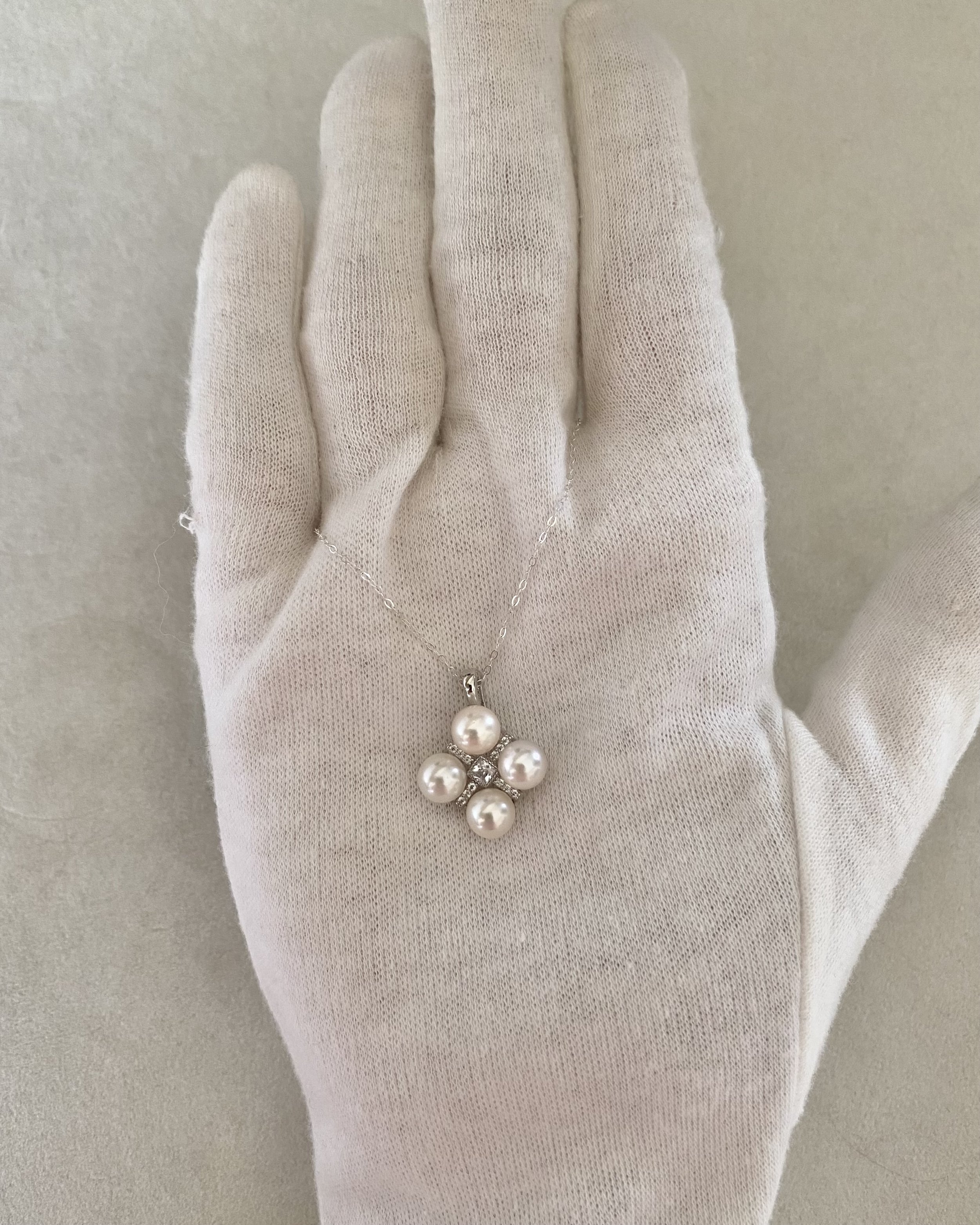 White Japanese Four-Akoya Pearl Floral Cross Pendant 6.2mm, Pink Overtones & Luminous Lustre, S925 Silver Openable Bail, Gift for Her Starlit Pearls