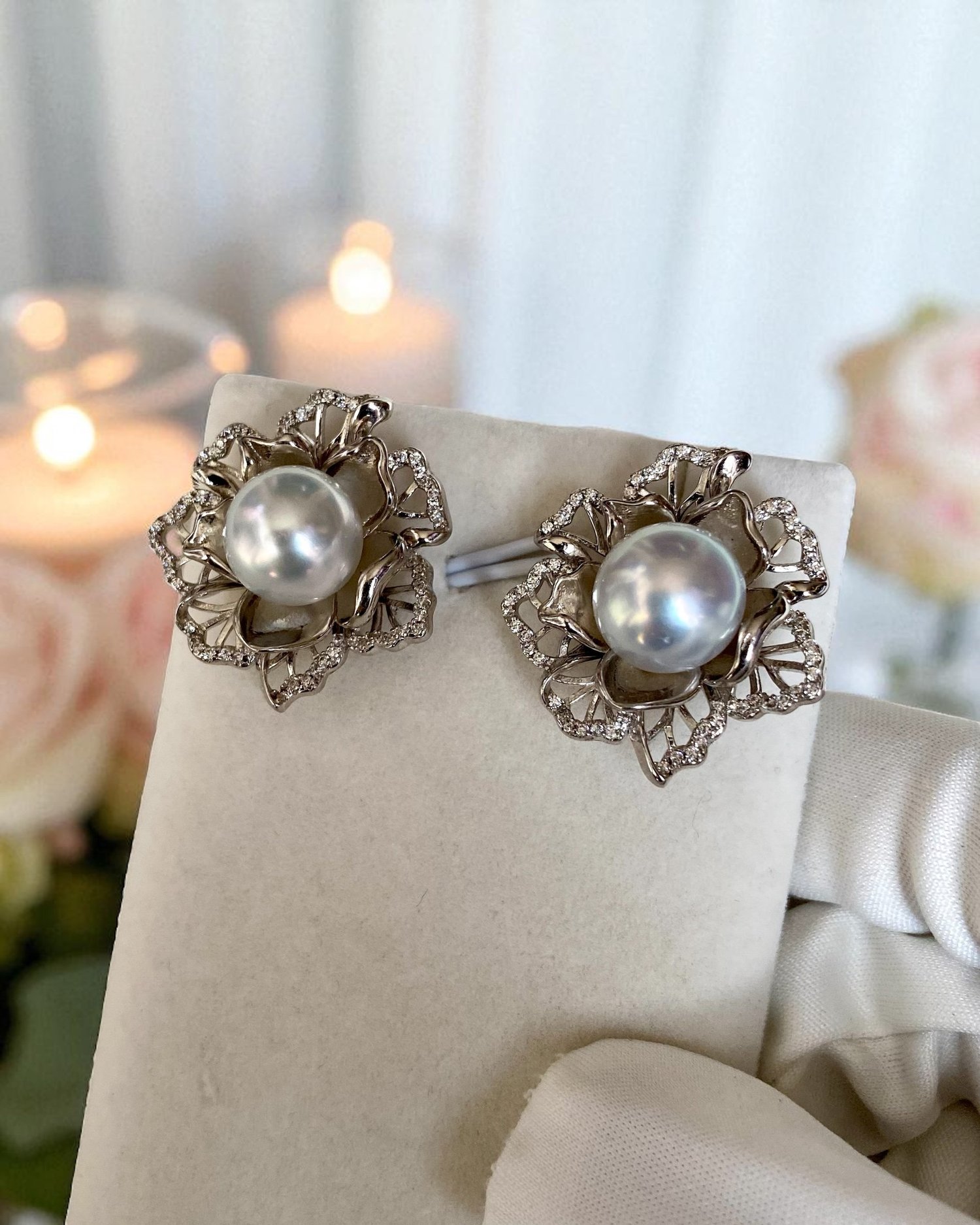 Rare Find 10-10.5mm Moonlight Silver Australian South Sea Pearl 