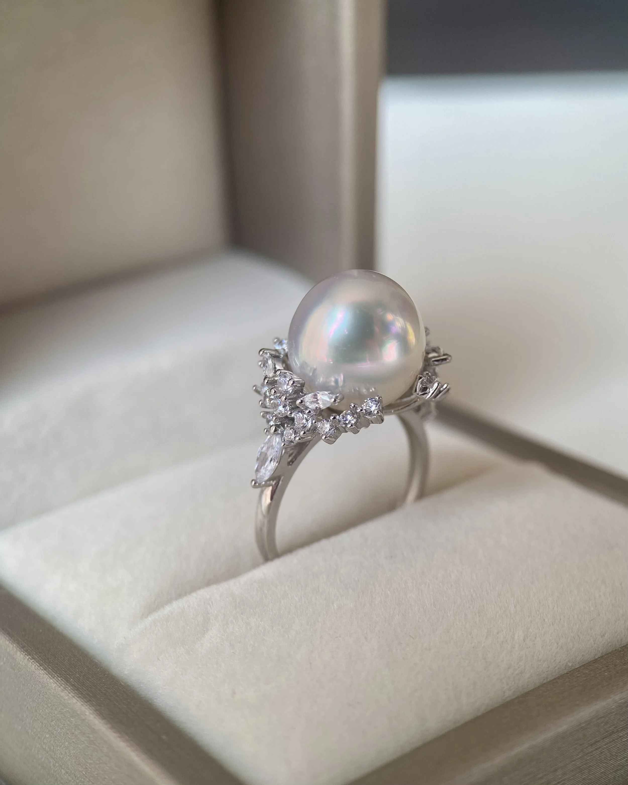 Regal 11.5-12mm Aurora Ice White Australian South Sea Pearl Ring, Satin Lustre, S925 Silver Floral Crown Setting_CZ Brilliance Starlit Pearls