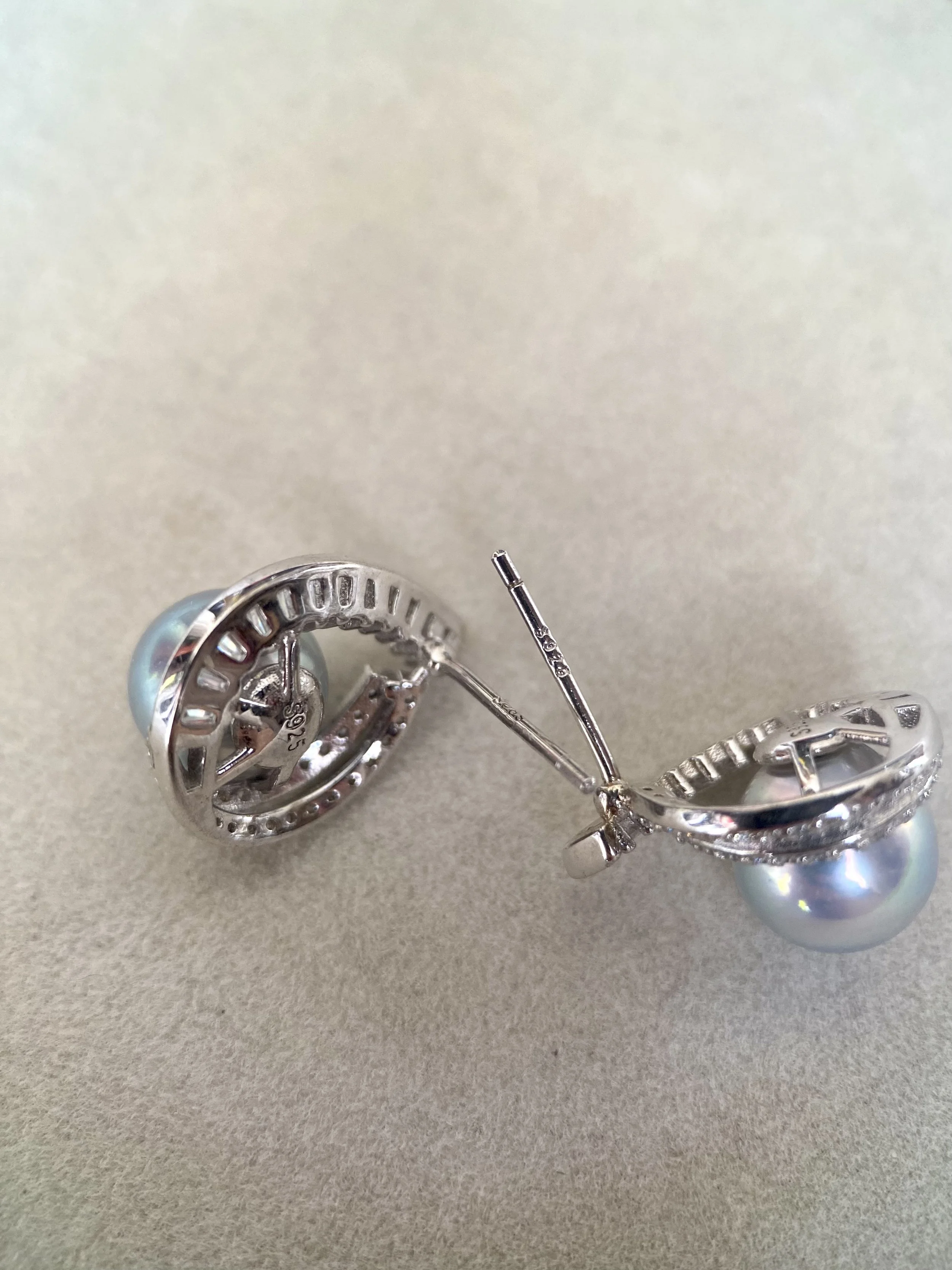 Japanese Silver Grey Madama Akoya Pearl Earrings 8–8.3mm, Iridescent Overtones, S925 Silver Teardrop Baguette Design, Exhibition Piece Starlit Pearls