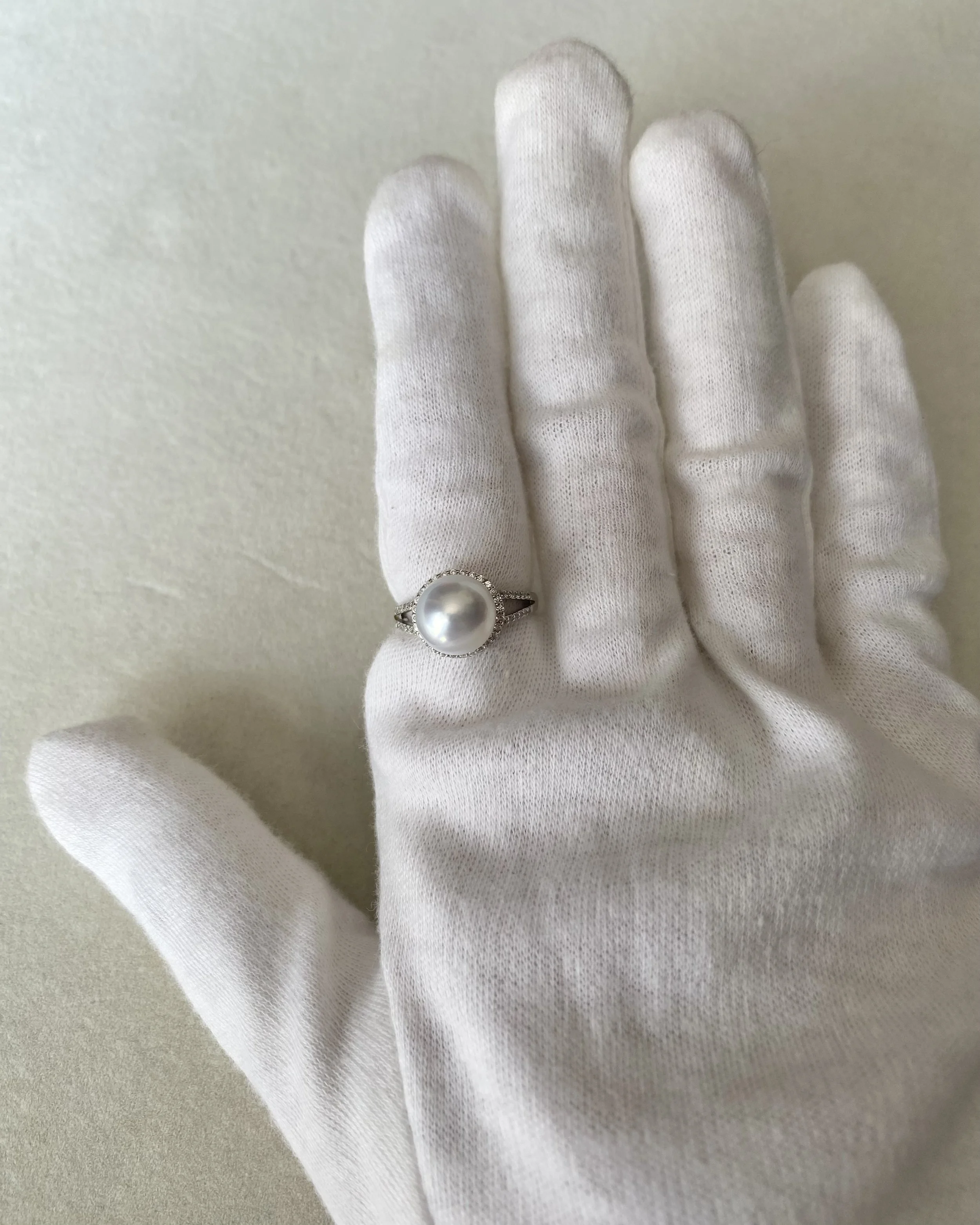 Silver White Australian South Sea Pearl Ring 9.8mm, Sparkling Halo & Split-Shank Design, Adjustable S925, Jewellery Exhibition Piece Starlit Pearls
