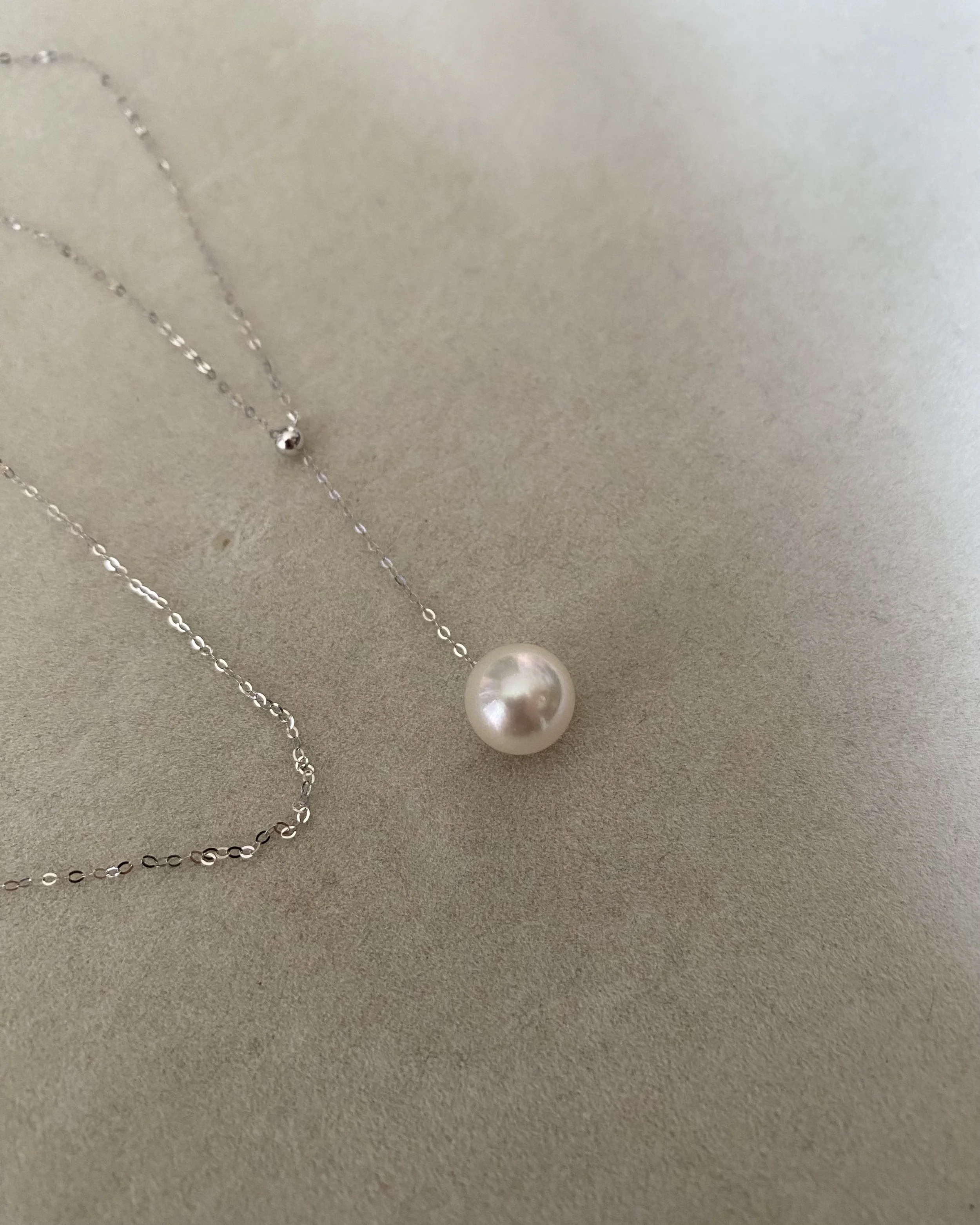 18K White Gold_9.3mm Giant Japanese Akoya Pearl Necklace, Classic White with Silky Lustre, Adjustable Y Rolo Chain 17.5" Starlit Pearls