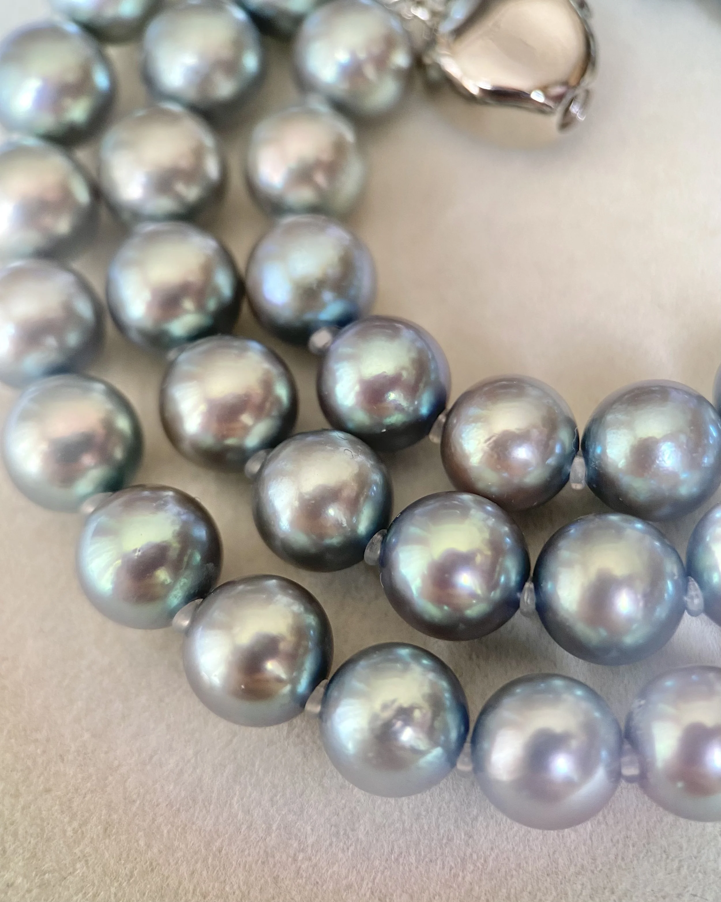 Rare Mesmerising Lagoon Blue Overtones_Japanese Silver-Blue Madama Akoya Pearl Necklace 8–9mm, Exceptional Matching, Geometric S925 Starlit Pearls