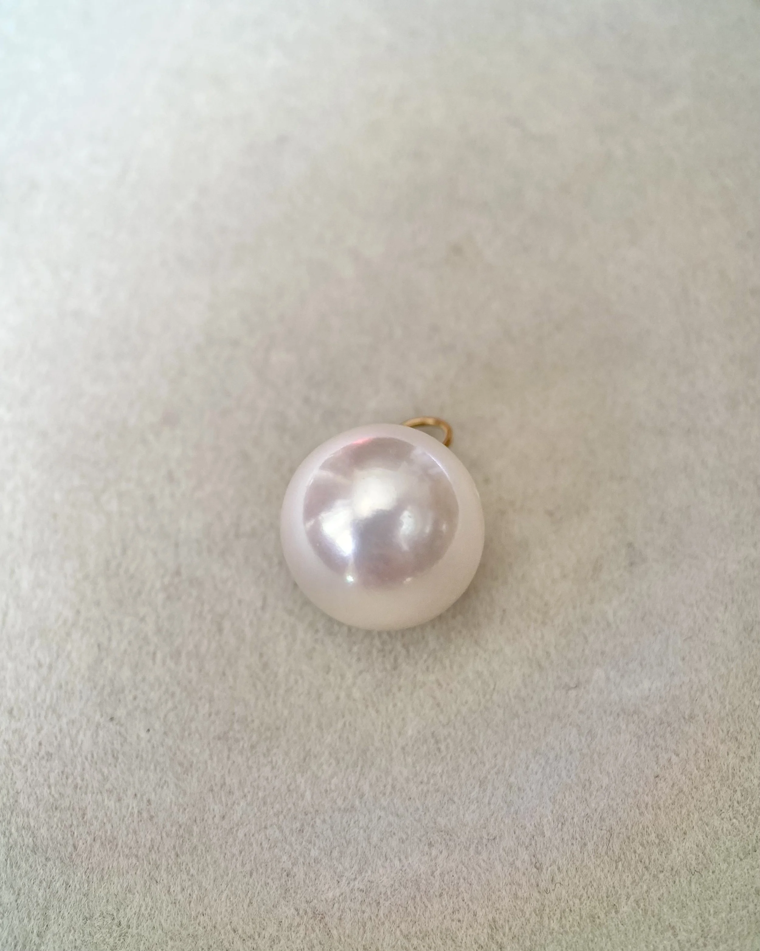 Giant Premium 14.4mm Crystal White Freshwater Pearl Pendant, Soft Pink Overtone, Solid 18K Gold Thick Bail – Ideal for Weddings Starlit Pearls