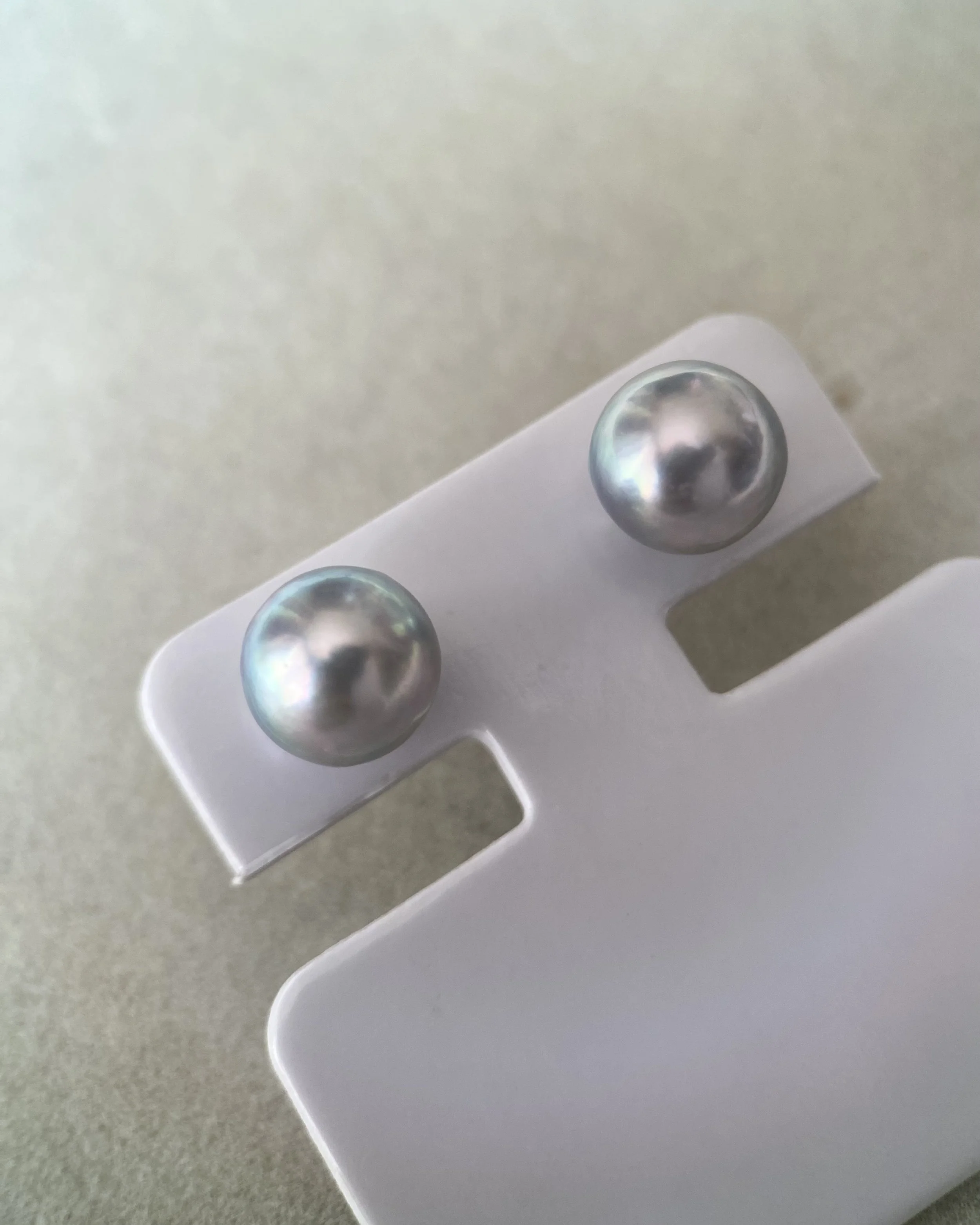 6A Brilliant-Lustre Japanese Silver Madama Akoya Pearl Earrings 8.3mm,Rare Lagoon Overtones, Solid 18K Full White Gold Cap Setting Starlit Pearls