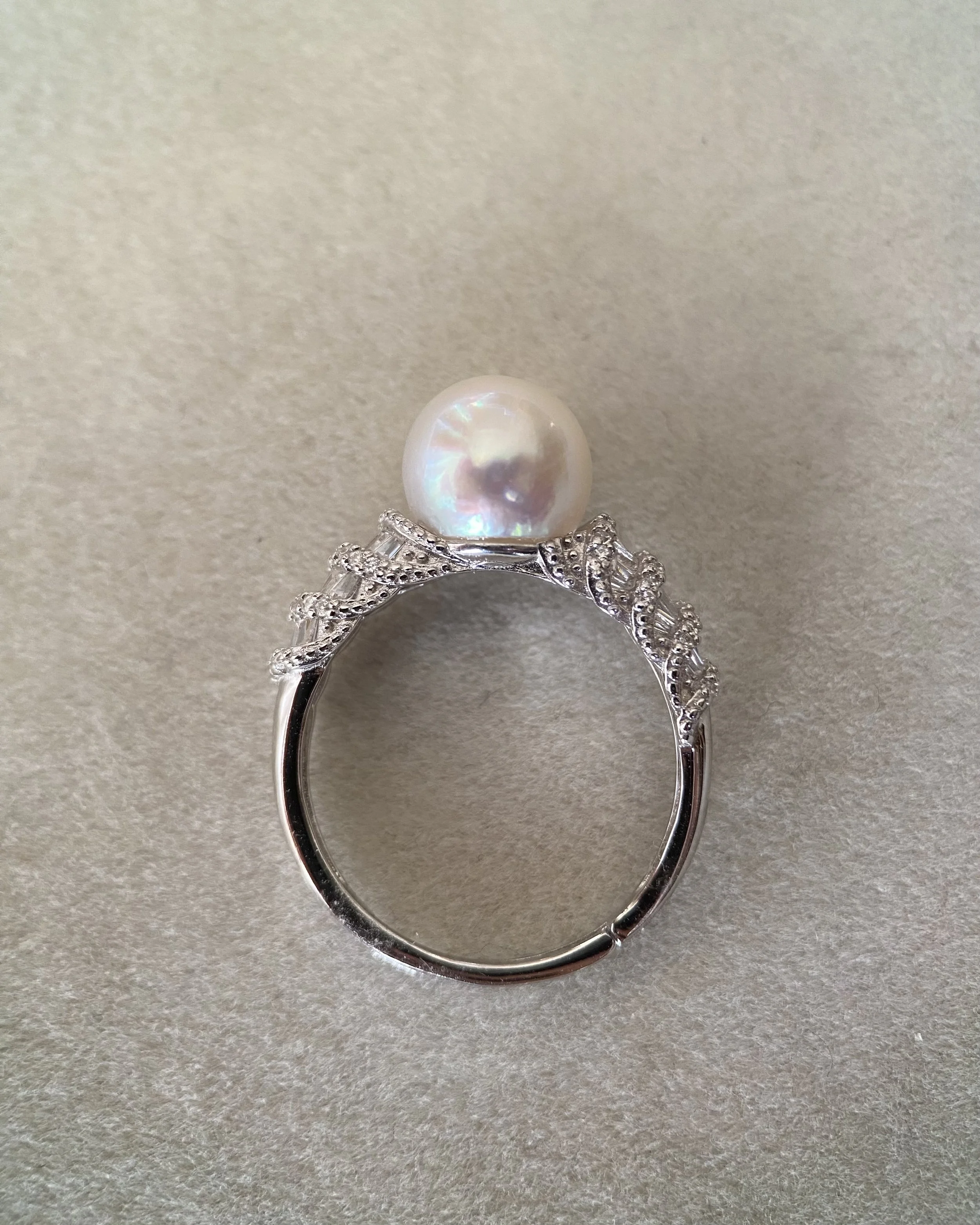 8.5mm Japanese White-Clear Akoya Pearl Ring, Wave-Shaped S925 Band with Layered Pavé CZ Shoulders – International Jewellery Showpiece Starlit Pearls