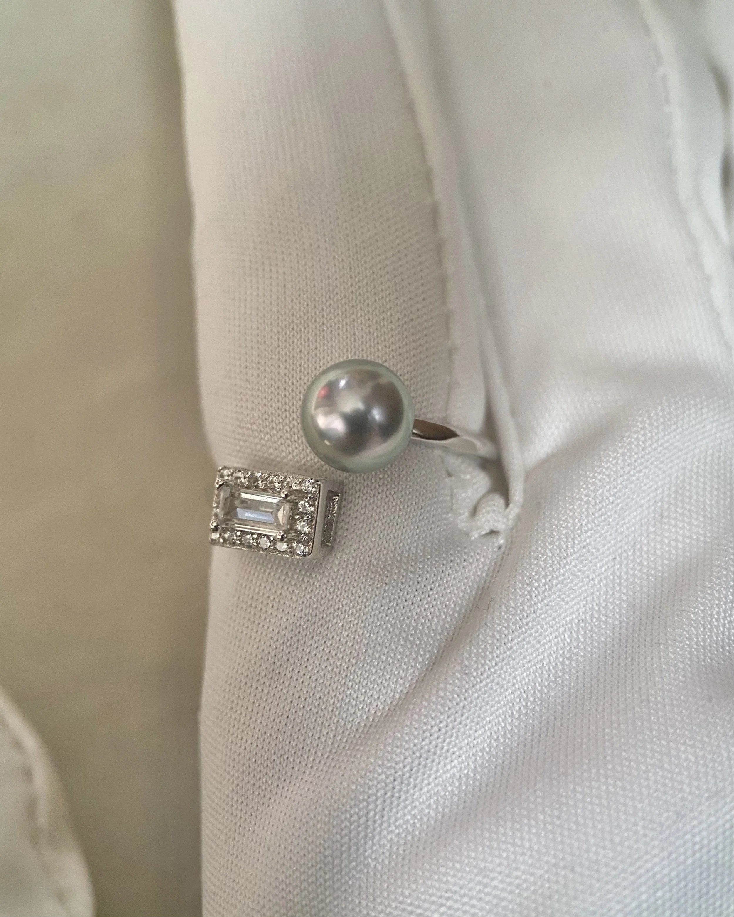 Japanese Natural Silver-Grey Madama Akoya Pearl Ring 7mm, Mirror Lustre, Minimalist Contemporary Open Design, S925 Silver_Baguette CZ Starlit Pearls