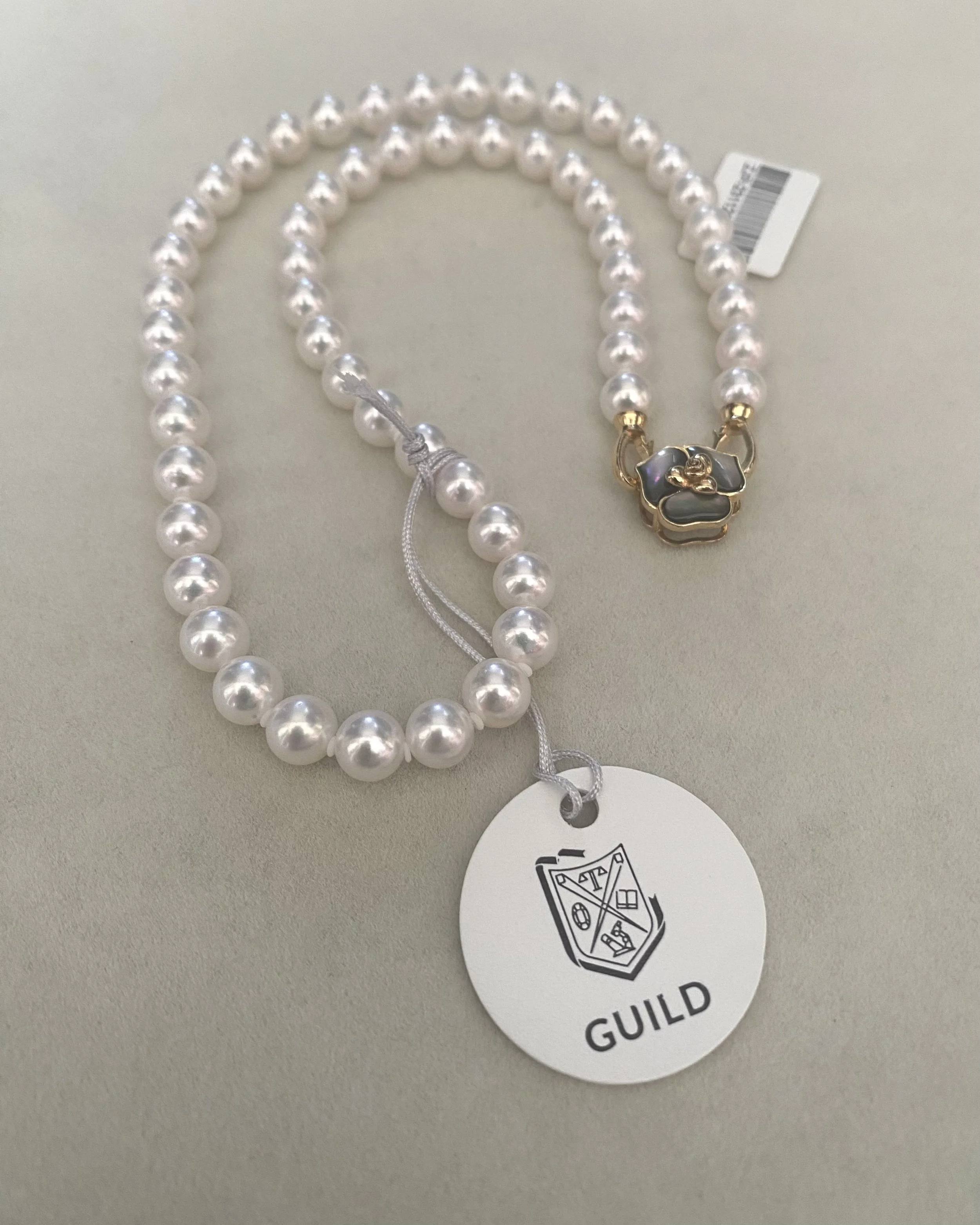 GUILD Certified Top-Gr Superior Snow White Japanese Akoya Pearl Necklace 7-7.5mm, Top Lustre, Orchid Black Mother-of-Pearl Clasp Starlit Pearls