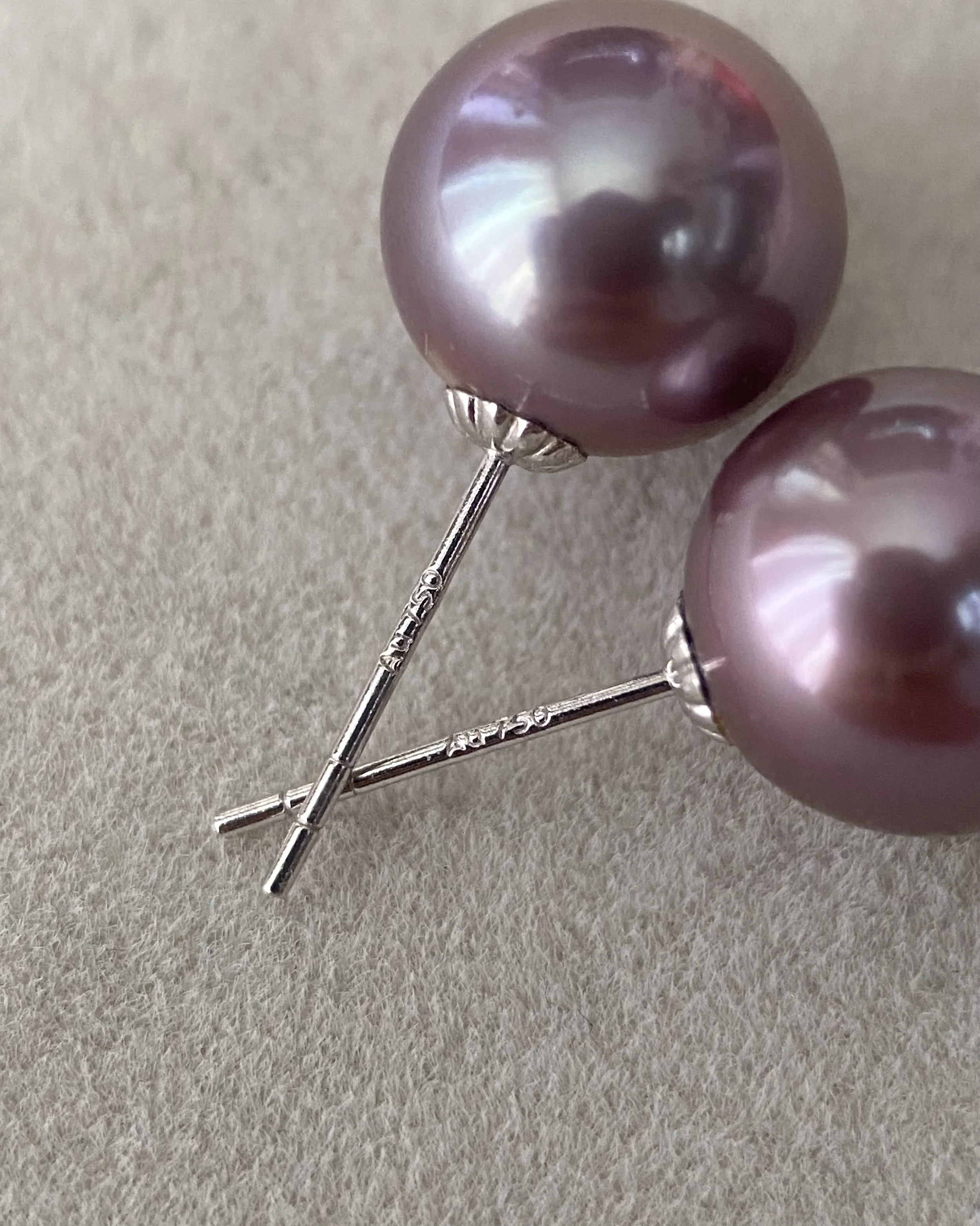 Solid 18K White Gold_Natural Wine Purple Freshwater Pearl Stud Earrings 9.5mm, Rich Metallic Lustre, Undyed Natural Colour Starlit Pearls