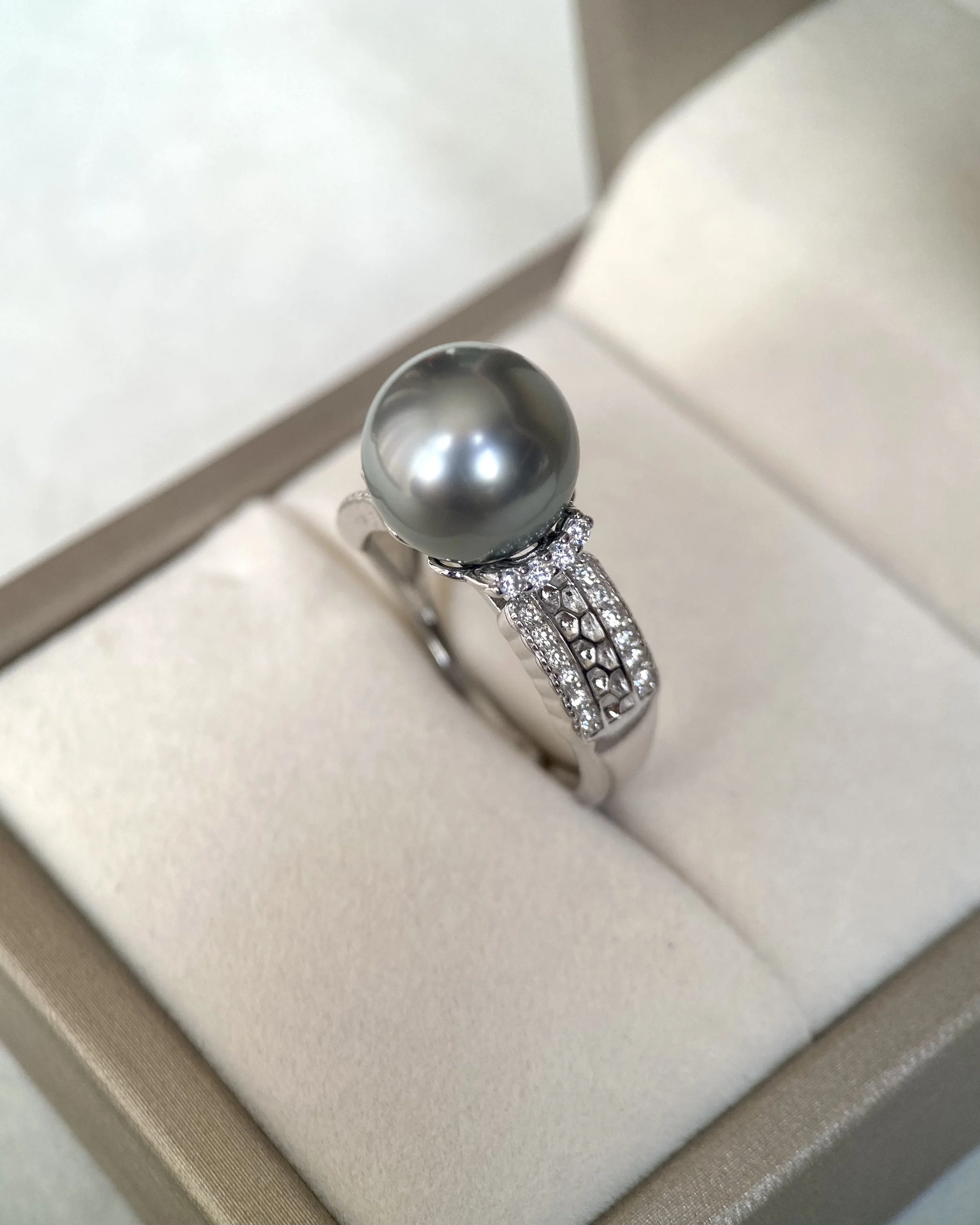 Large 11.3mm Platinum-Grey Tahitian South Sea Pearl Ring, Metallic Lustre, Pavé CZ Crown S925 Silver Adjustable Band Starlit Pearls