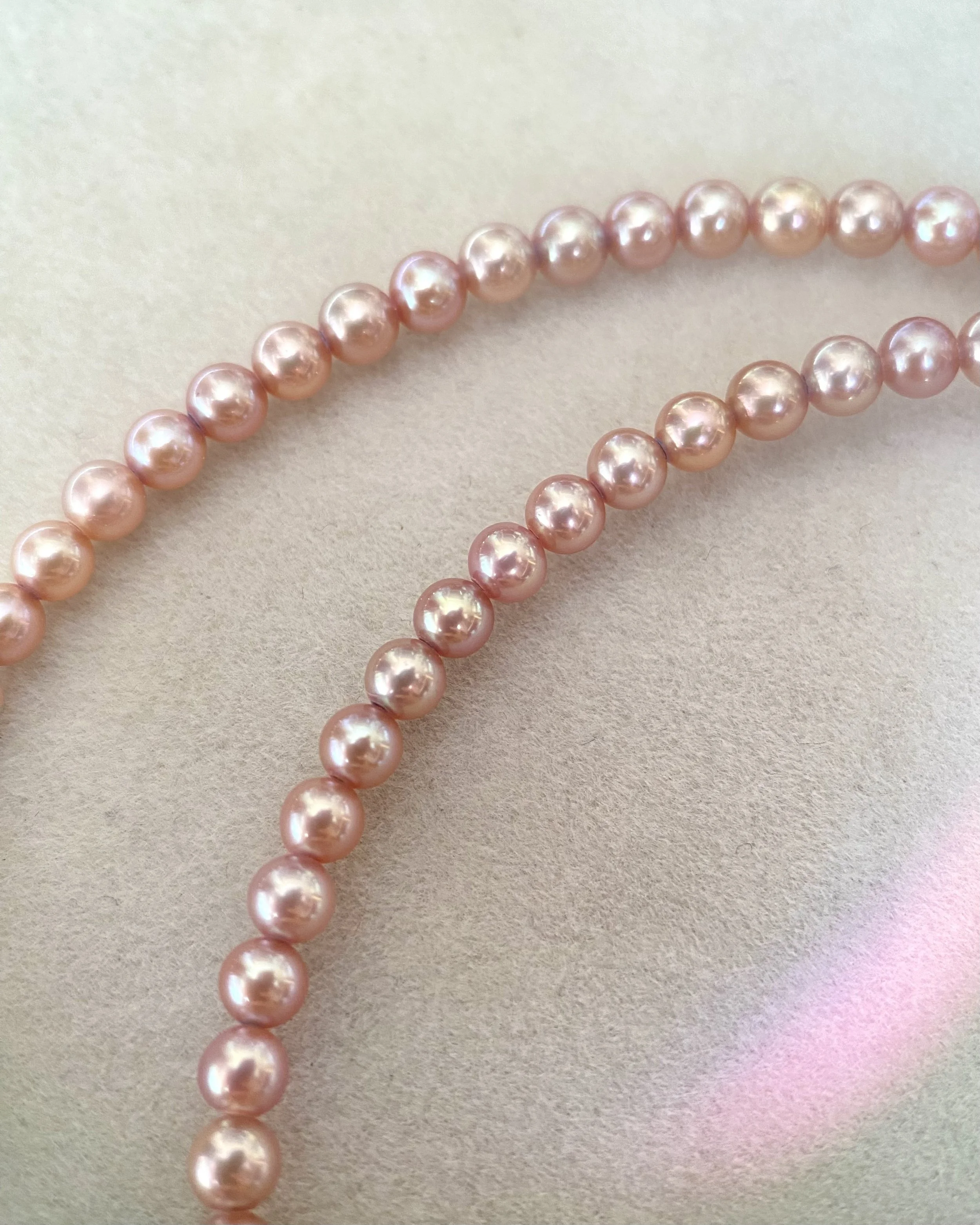 Top-Gr Dreamy Light Mauve Freshwater Mini Pearl Necklace, 6A Lustre, Uniform Color, 18K Gold Adjustable Clasp, Playful Everyday Luxury, Pink Starlit Pearls