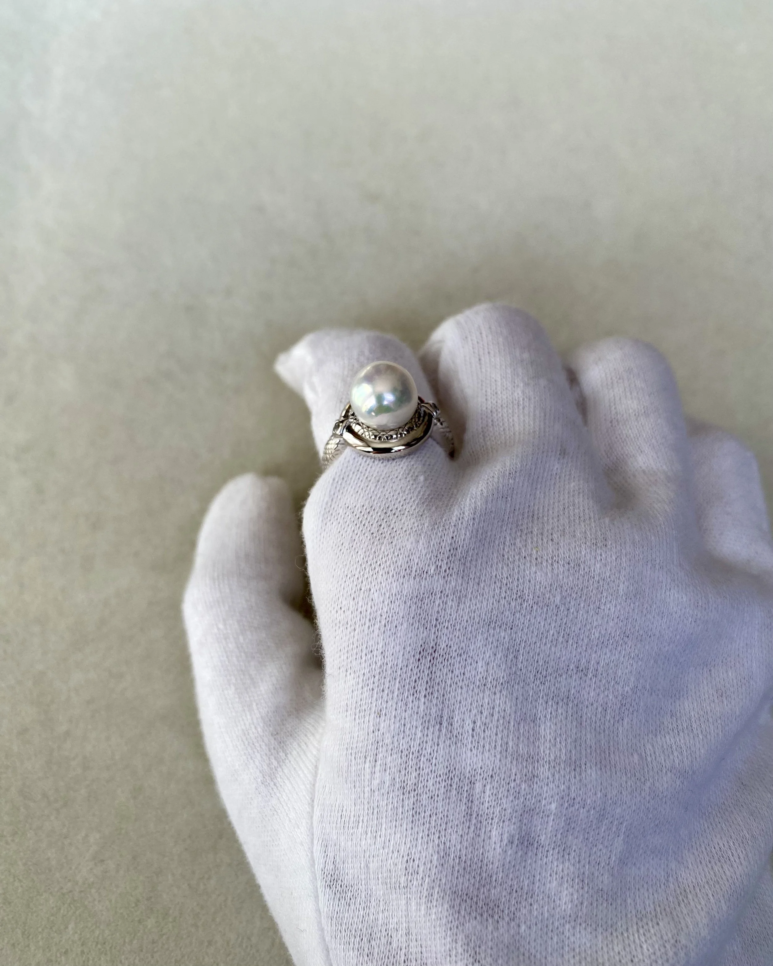 9.5mm Oversized Japanese Akoya Pearl Ring, Snowy White,Iridescent Overtones, High Lustre, Sculptural Wrap-Style S925 Band, Show Piece Starlit Pearls