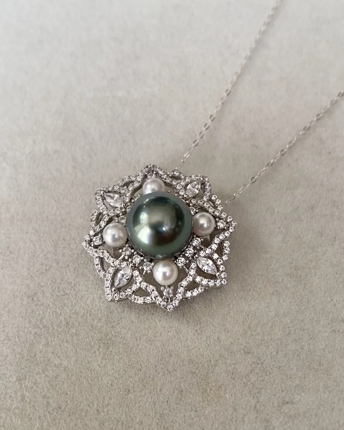 Rare 2-in-1 Brooch & Pendant, Dark Peacock Green Tahitian South Sea Pearl_Japanese Sairindama Akoya, Ornate Floral Starburst S925