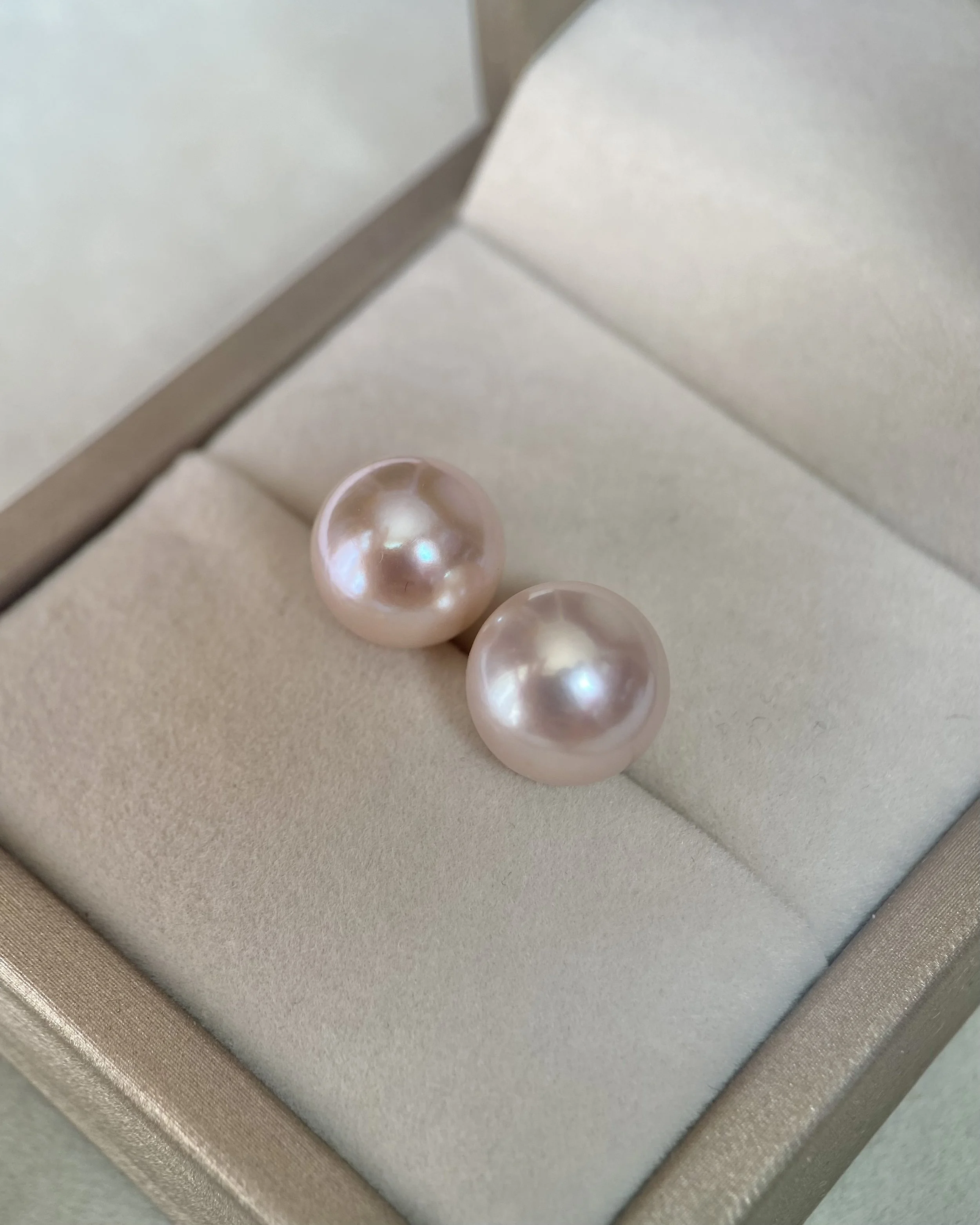 18K Gold Posts_Rare Japanese Rose Pink Freshwater Pearl Stud Earrings 11.3mm, AU750, Mirror Lustre Starlit Pearls