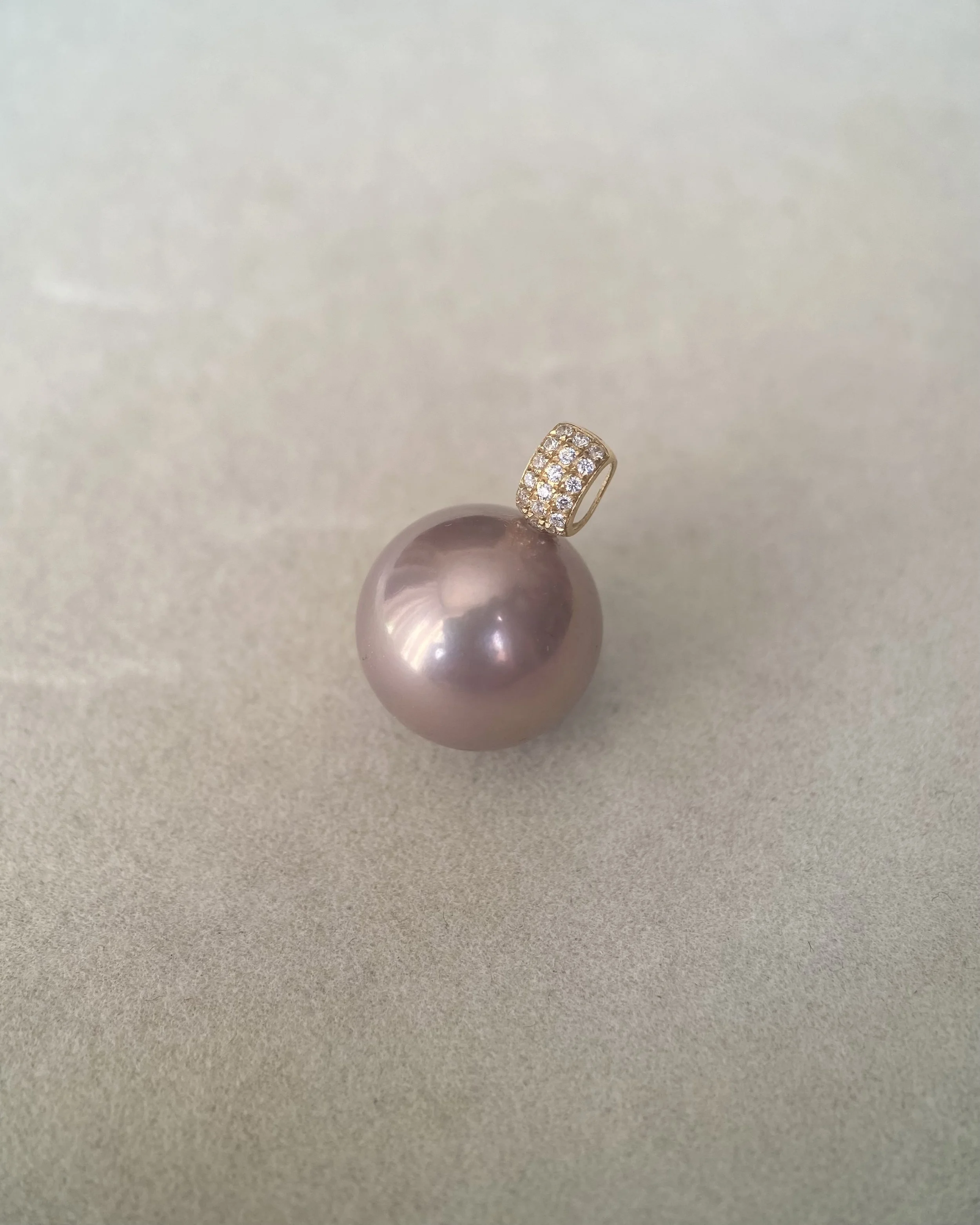 13.5mm Giant Antique Fuchsia Freshwater Pearl Pendant, Heavy 18K Solid Gold Pavé Bail, Mirror-Lustre, Round Statement Purple Pearl Starlit Pearls