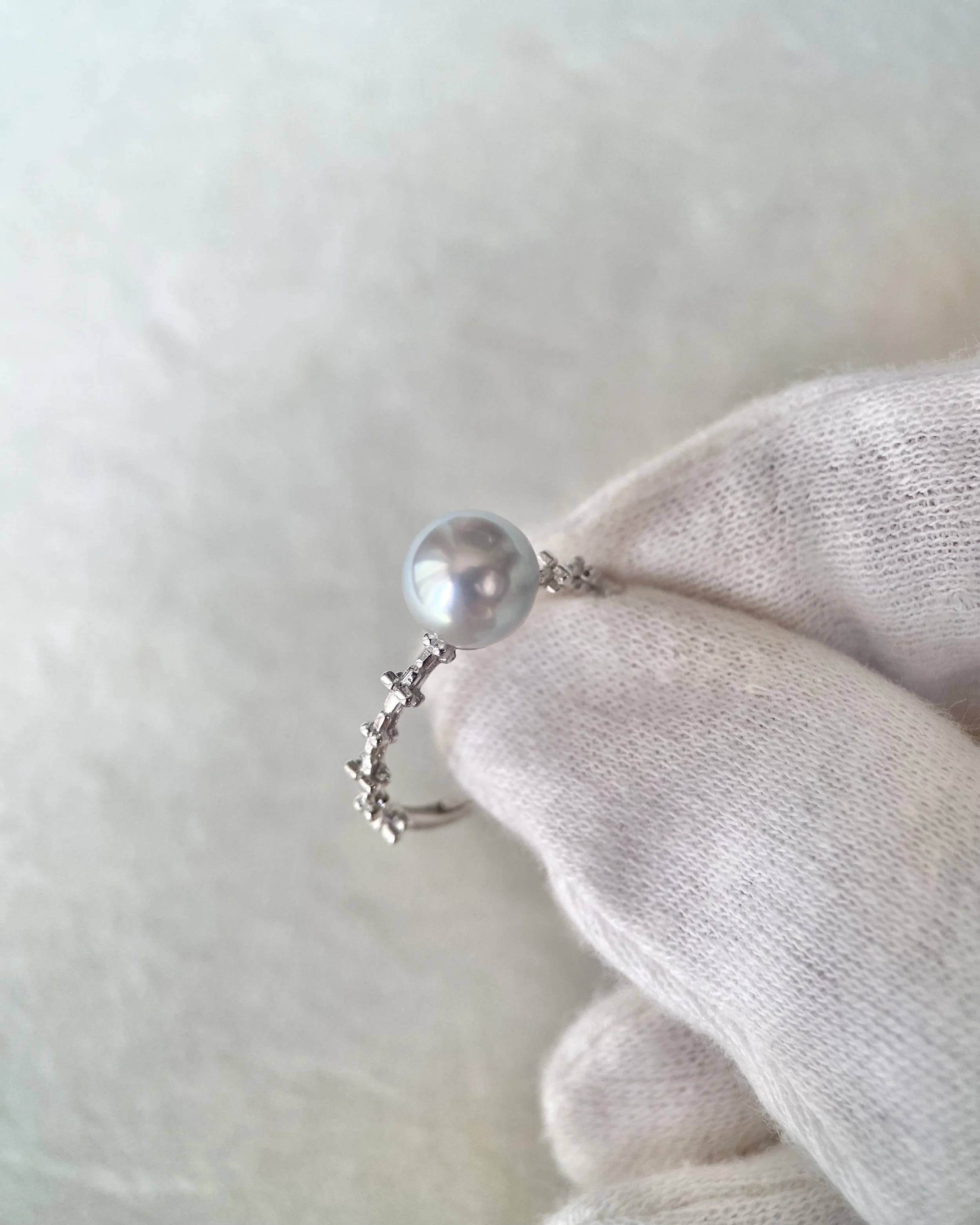 Exceptional 6A Mirror-Lustre Japanese Silver Grey Madama Akoya Pearl Ring 7.7mm, S925 Star-Cut Link Adjustable Band, Show Piece Starlit Pearls