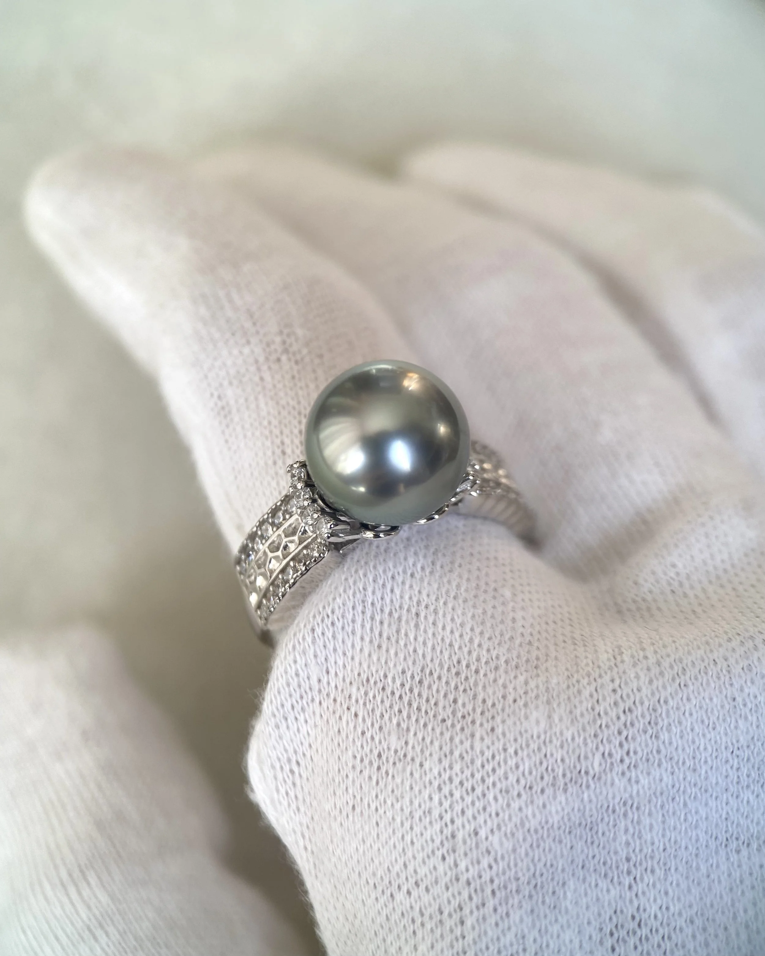 Large 11.3mm Platinum-Grey Tahitian South Sea Pearl Ring, Metallic Lustre, Pavé CZ Crown S925 Silver Adjustable Band Starlit Pearls