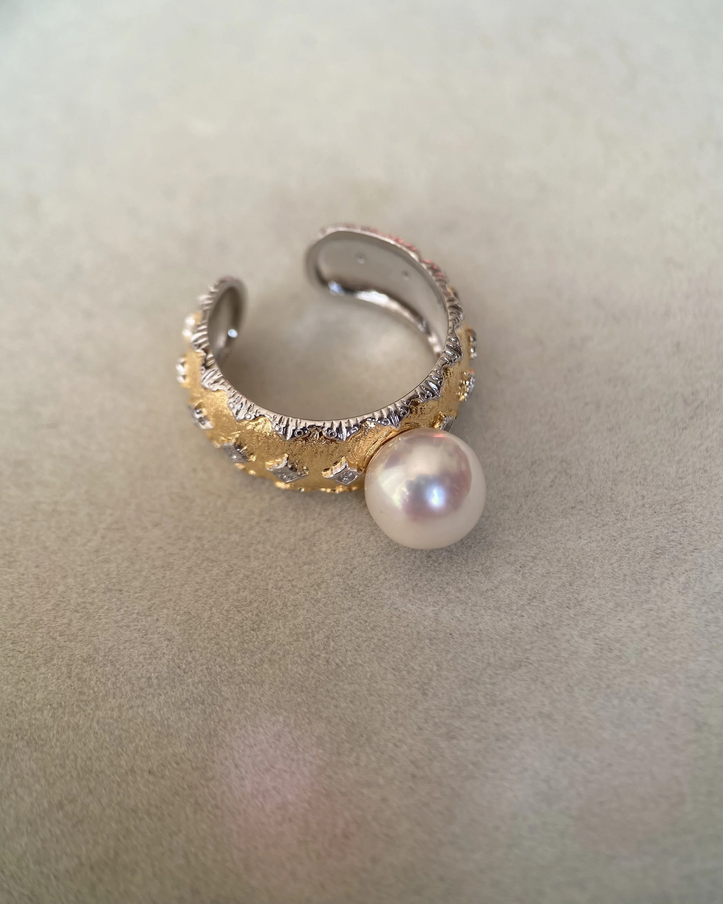 Rare Japanese White-Clear Akoya Pearl Ring 8.5mm, Soft Pink Overtone, Elegant Two-Tone Engraved S925 Silver Adjustable Wide Band Starlit Pearls