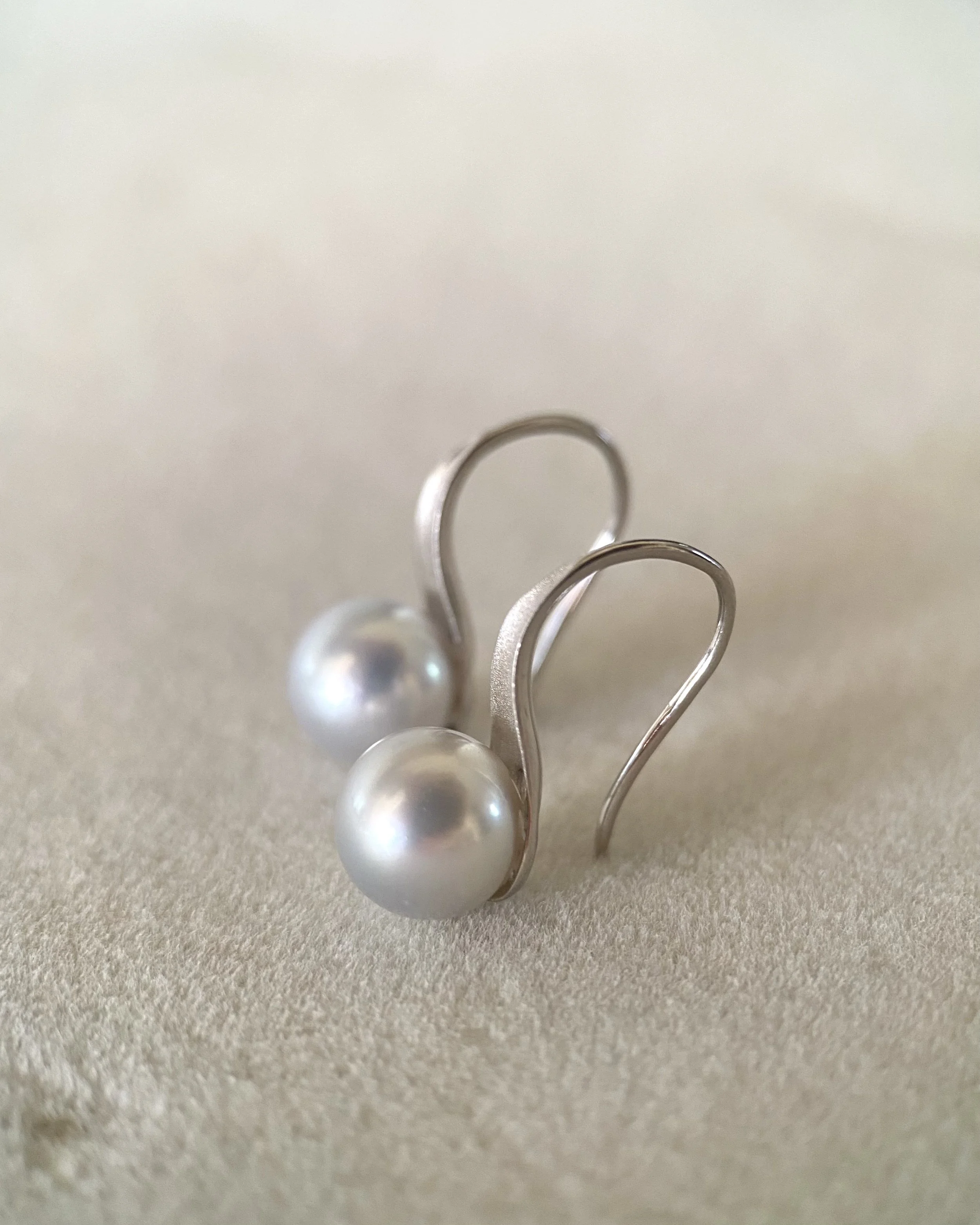 8.1mm Silver-Grey Blue Japanese Madama Akoya Pearl Hook Earrings, Mirror Lustre, Sculptural Satin-Brushed S925 Silver, Show Piece Starlit Pearls