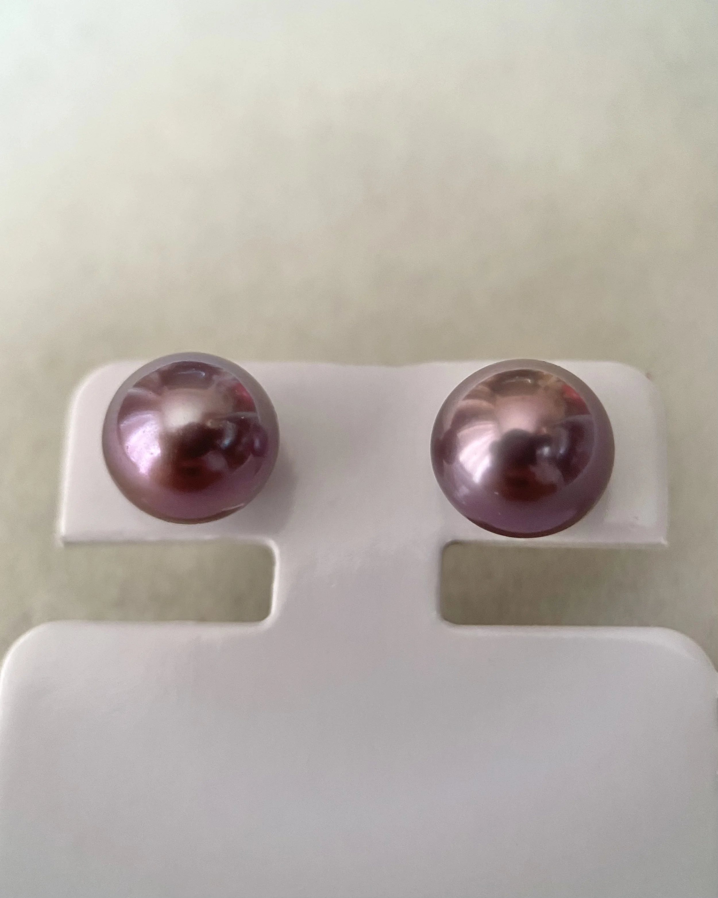 Solid 18K White Gold_Natural Wine Purple Freshwater Pearl Stud Earrings 9.5mm, Rich Metallic Lustre, Undyed Natural Colour Starlit Pearls
