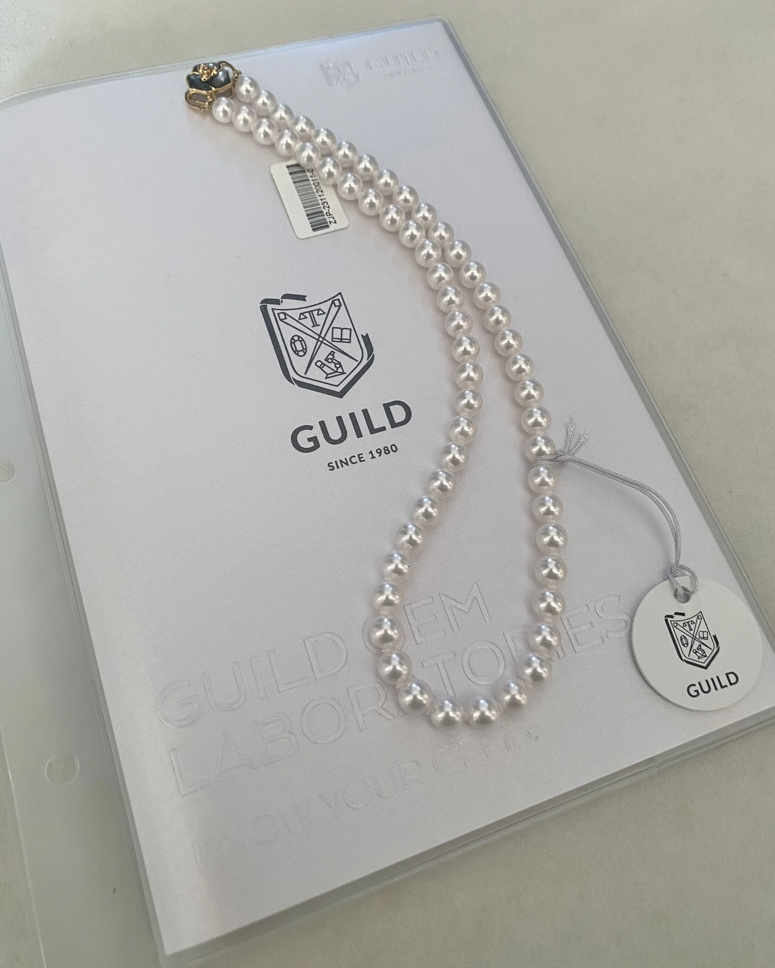 GUILD Certified Top-Gr Superior Snow White Japanese Akoya Pearl Necklace 7-7.5mm, Top Lustre, Orchid Black Mother-of-Pearl Clasp Starlit Pearls
