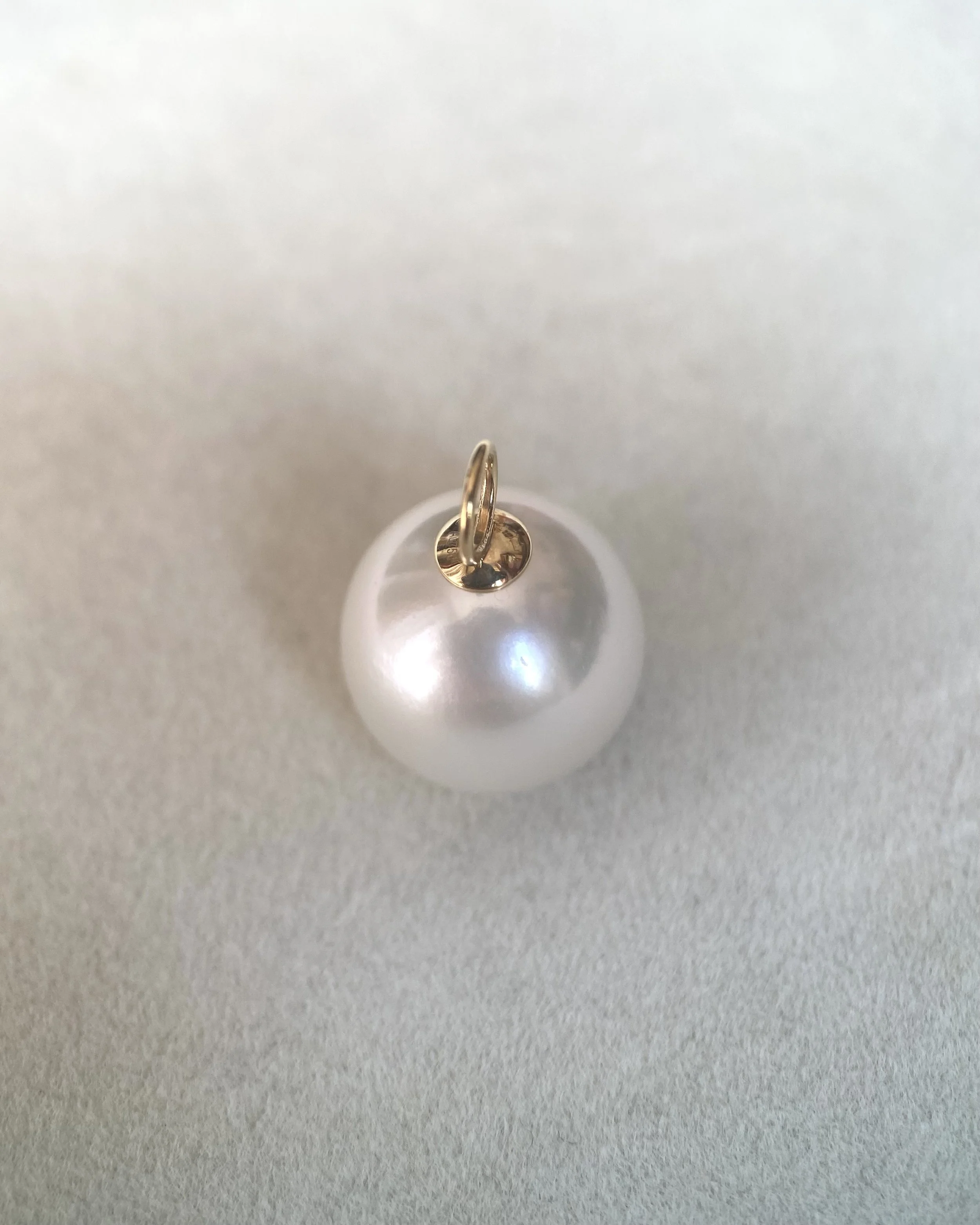 Large Premium 13.3mm Crystal White Freshwater Pearl Pendant, Solid 18K Gold Thick Minimalist Bail, Mirror Lustre – Ideal for Weddings Starlit Pearls