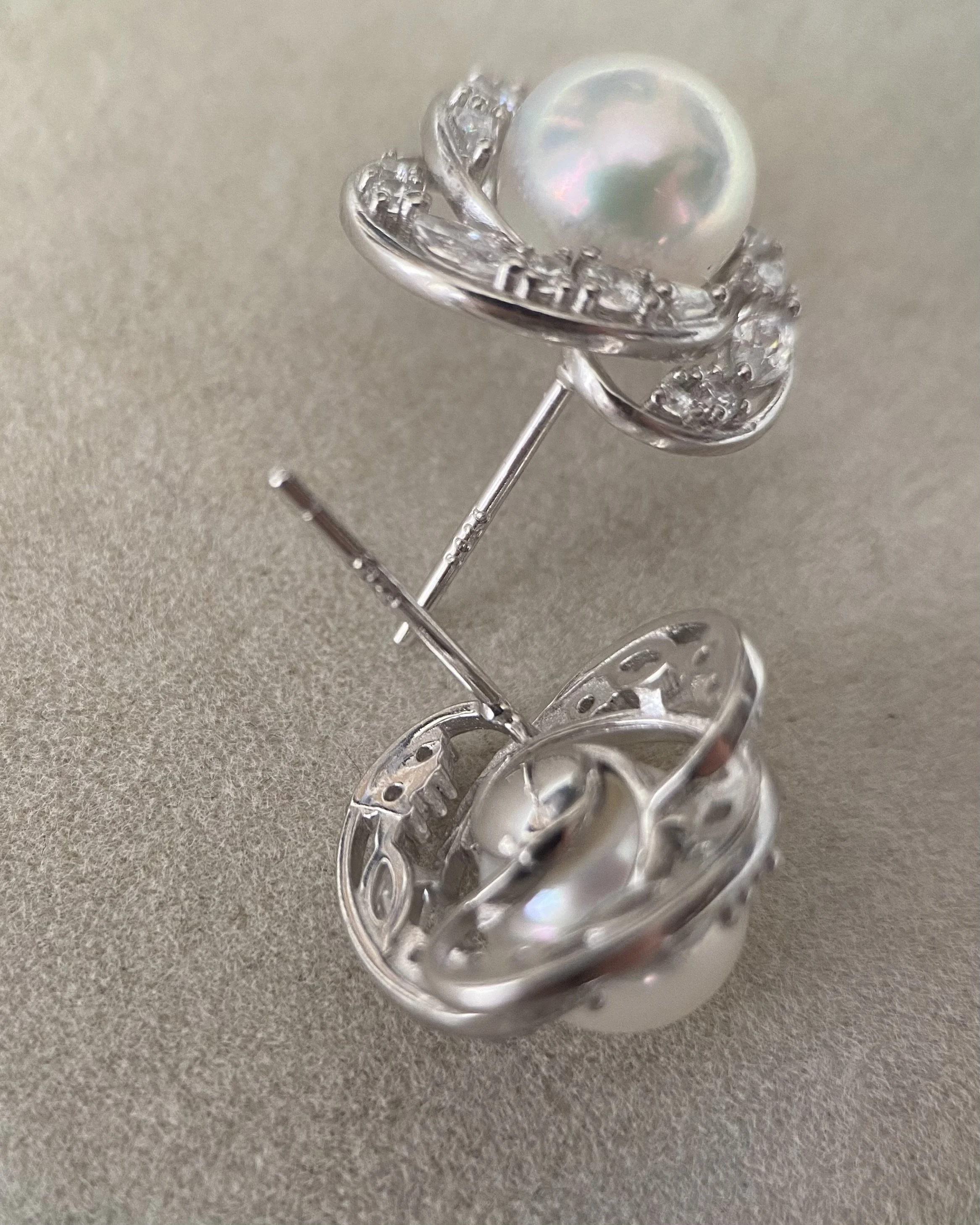 Japanese Crystal White Akoya Pearl Stud Earrings 7.5-8mm, Cool Toned Mirror-Like Lustre, S925 Silver Double Halo Design Starlit Pearls