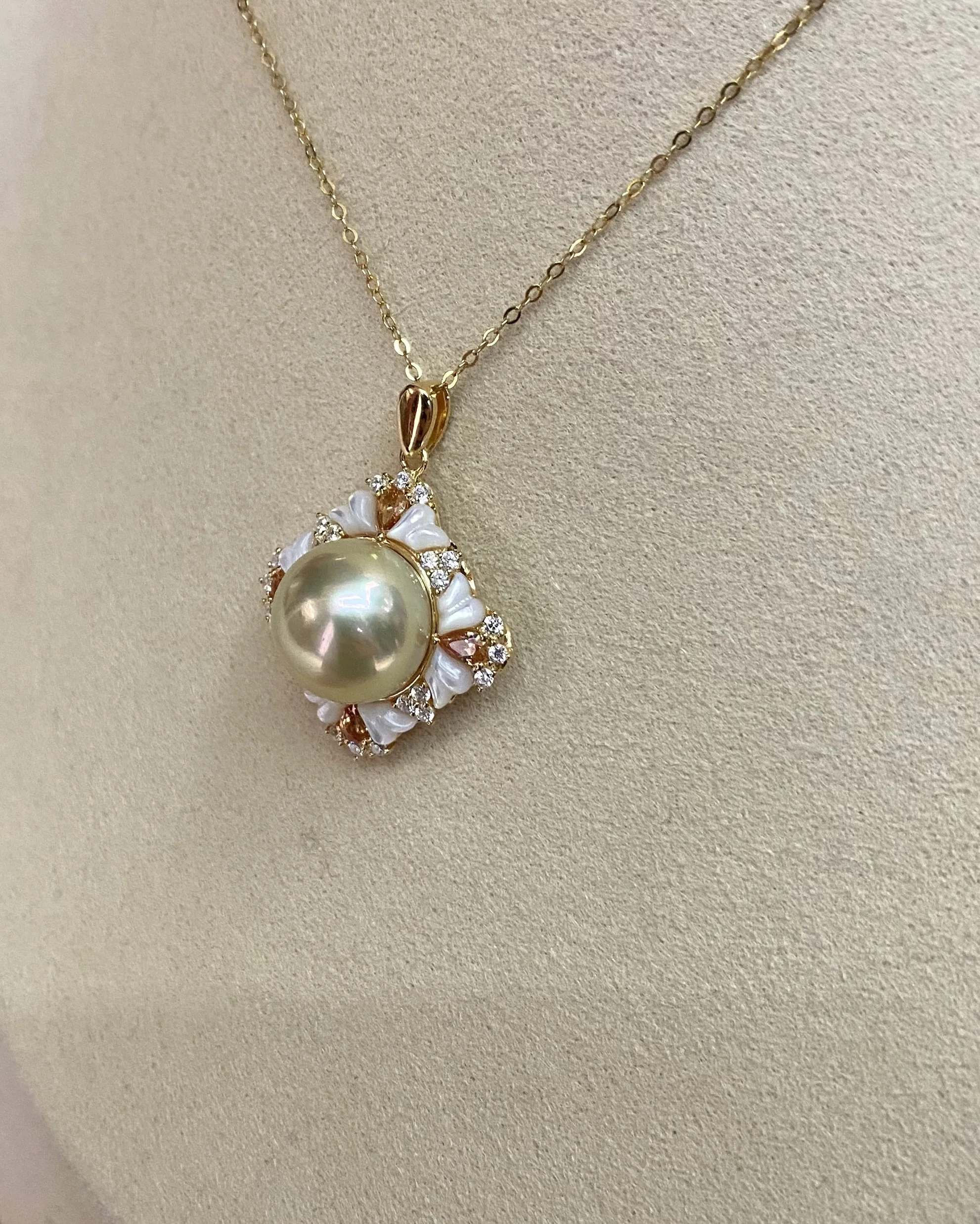 Ultra-Rare 13-13.5mm Lemon Candy Gold Japanese Amami Ōshima Pearl Pendant, 7A Mirror Lustre, Vintage Court-Style Floral S925 Silver MOP & CZ Starlit Pearls