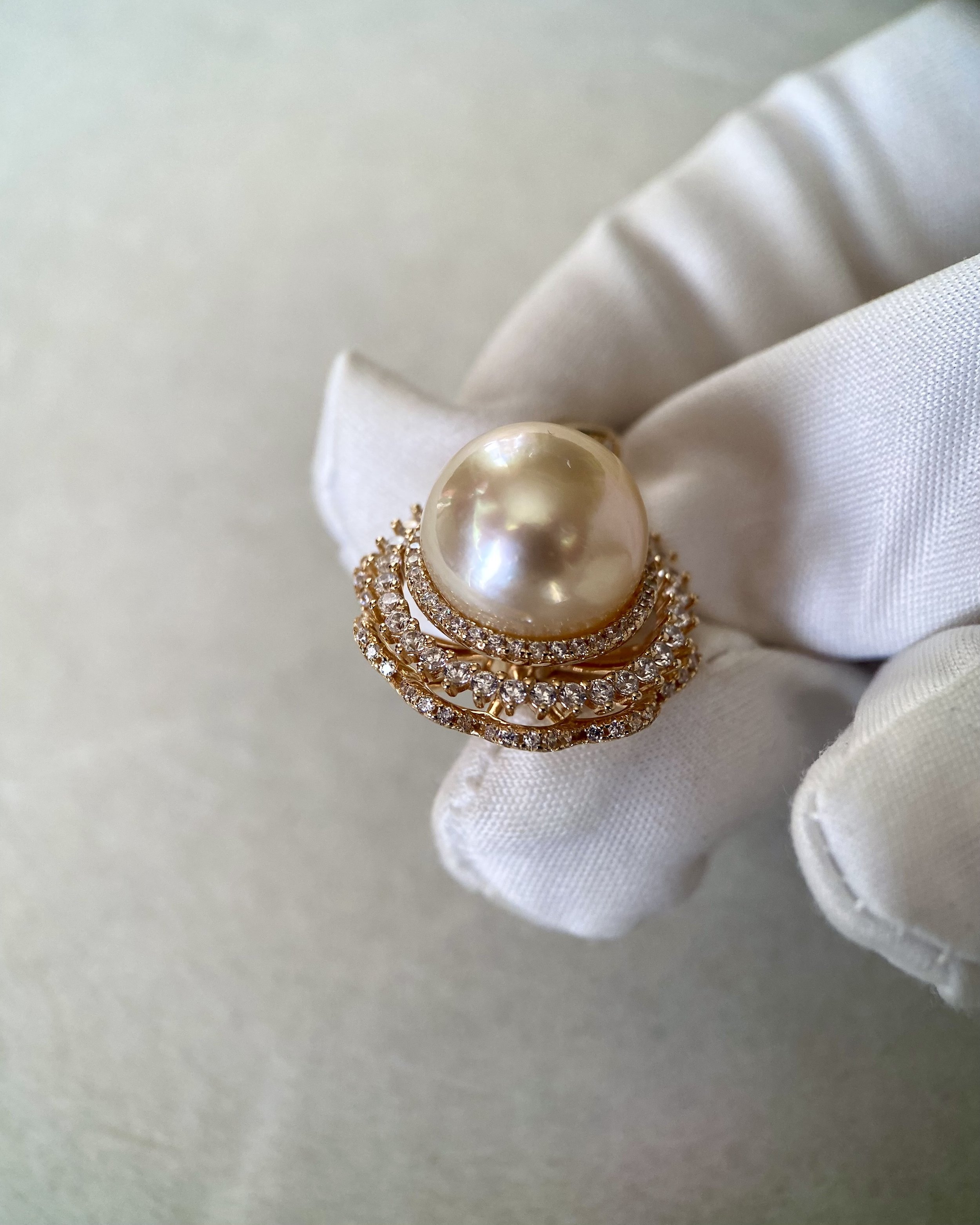 Stunning 13mm Phoenix Australian Golden South Sea Pearl Pendant, Satin Lustre, Rare Rotating Wheel of Fortune Setting, Jewellery Showpiece Starlit Pearls