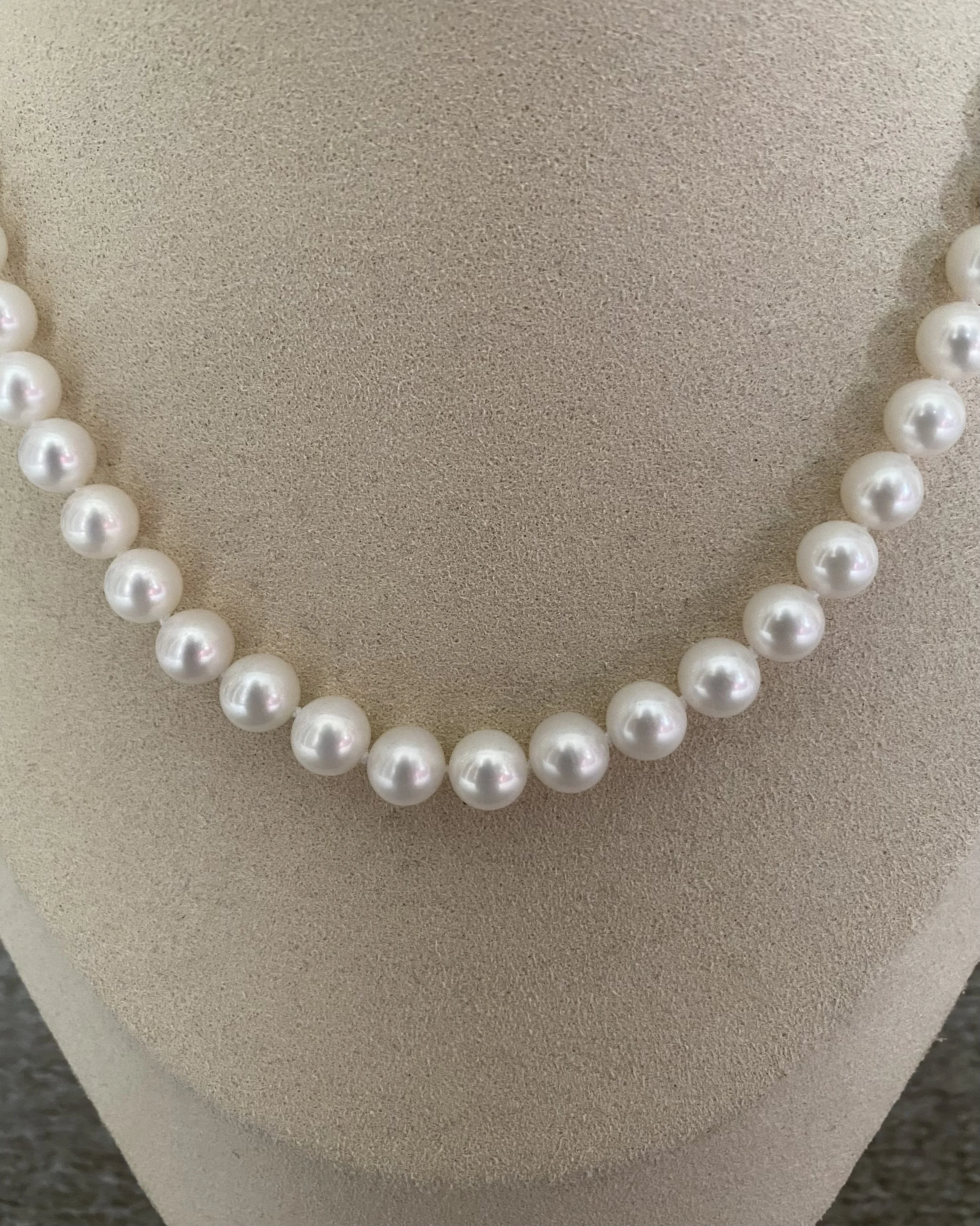 Guild Certified Superior Snow White Nucleus-Free Freshwater Pearl Necklace 8mm, Satin Lustre, S925 Silver Convertible Floral Clasp Starlit Pearls