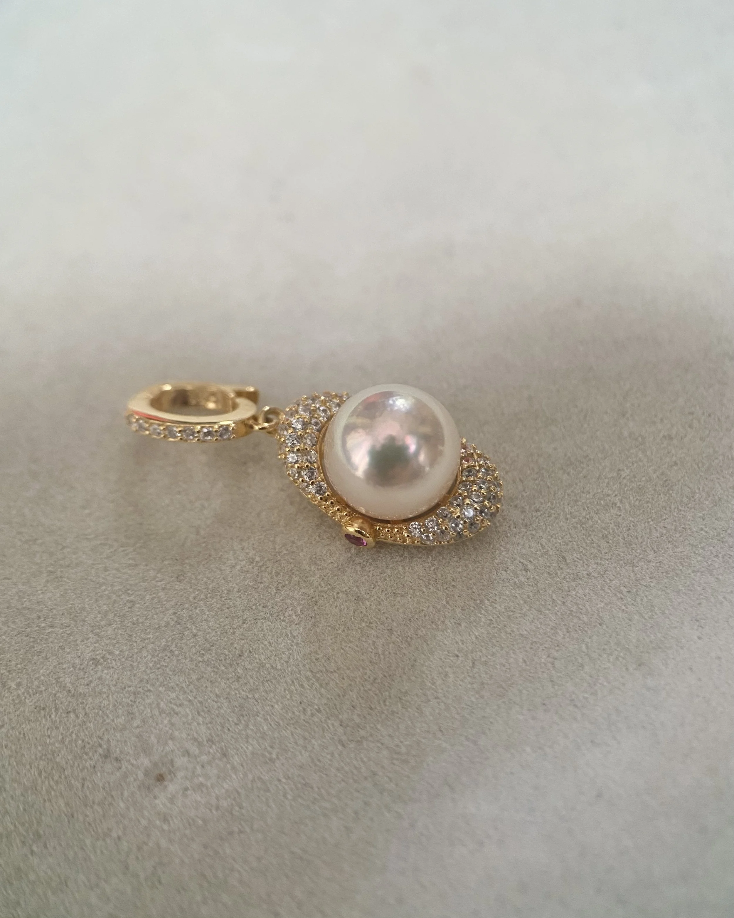 9mm Giant Japanese White-Pink-Gold Akoya Pearl Pendant, S925 Silver Pavé Boat Design with Clip-On Bail, Jewellery Exhibition Piece Starlit Pearls