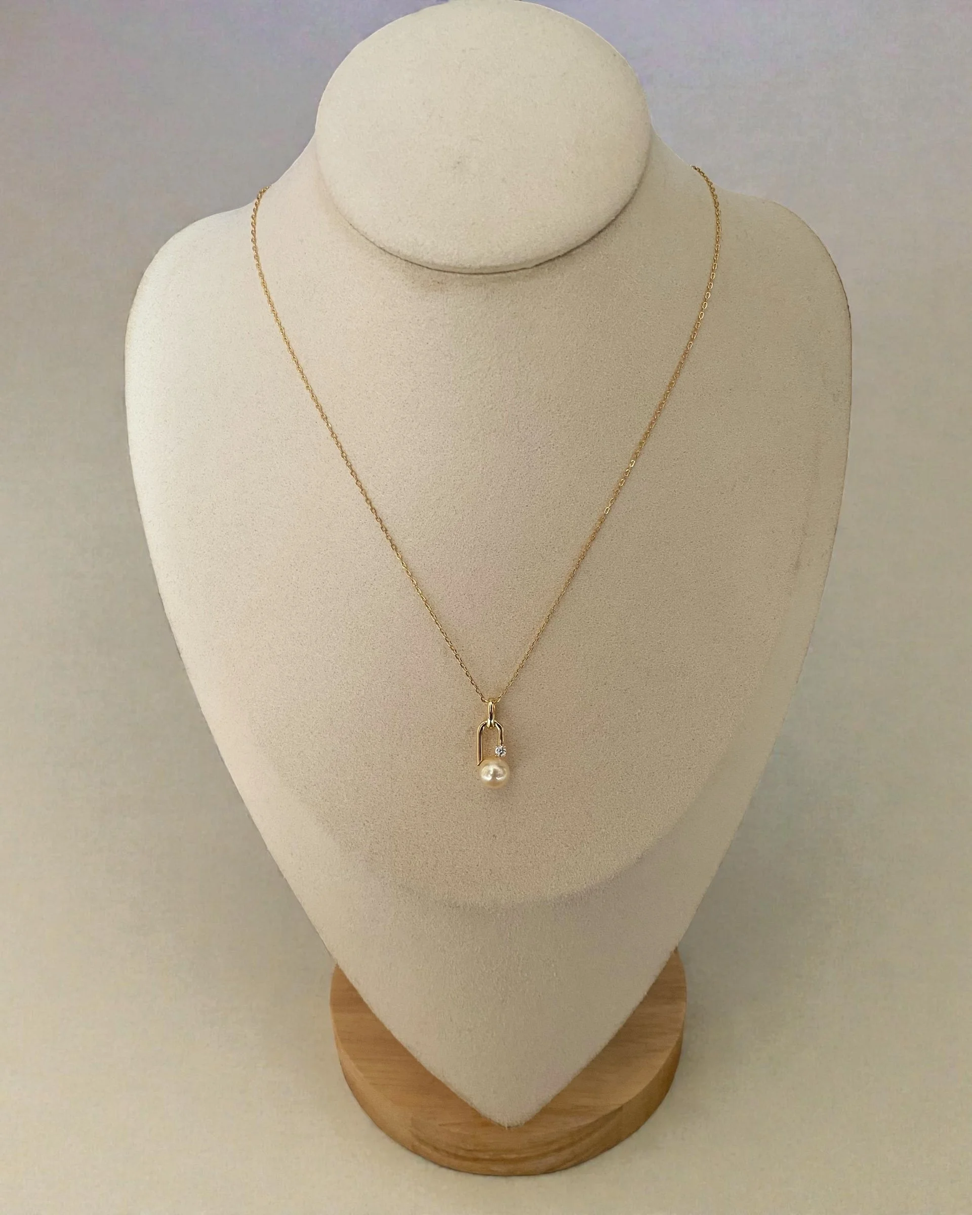 7.5mm Japanese “Golden Dawn” Akoya Pearl Pendant Necklace, Creamy-Gold, Paperclip-Style w/ Sturdy S925 Rolo Chain,Jewellery Showpiece Starlit Pearls