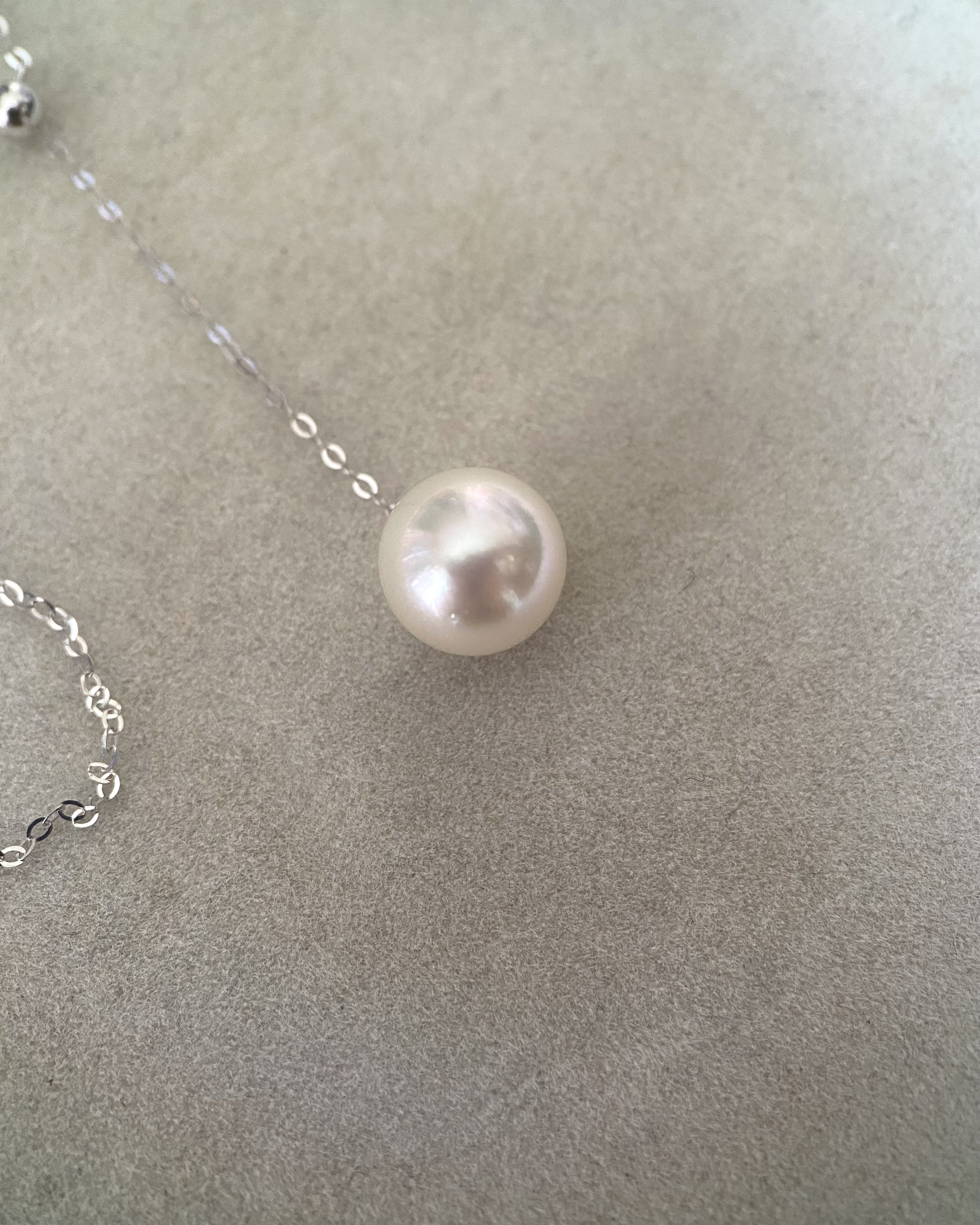 18K White Gold_9.3mm Giant Japanese Akoya Pearl Necklace, Classic White with Silky Lustre, Adjustable Y Rolo Chain 17.5" Starlit Pearls