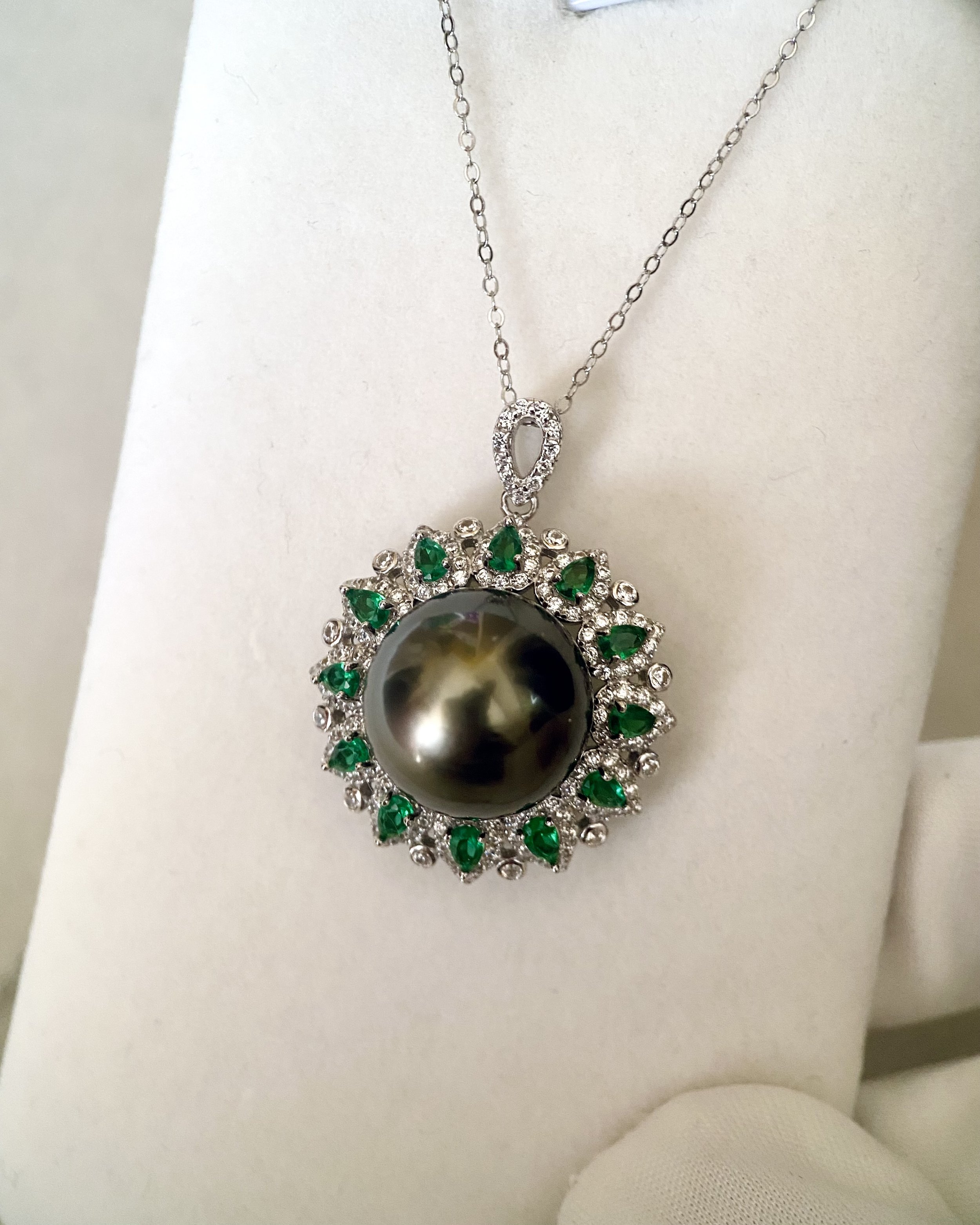 Genuine 13.4mm Tahitian Black South Sea Pearl Pendant, Luxurious HK International Jewellery Showpiece, S925 Accented with Emerald-Green CZ Starlit Pearls