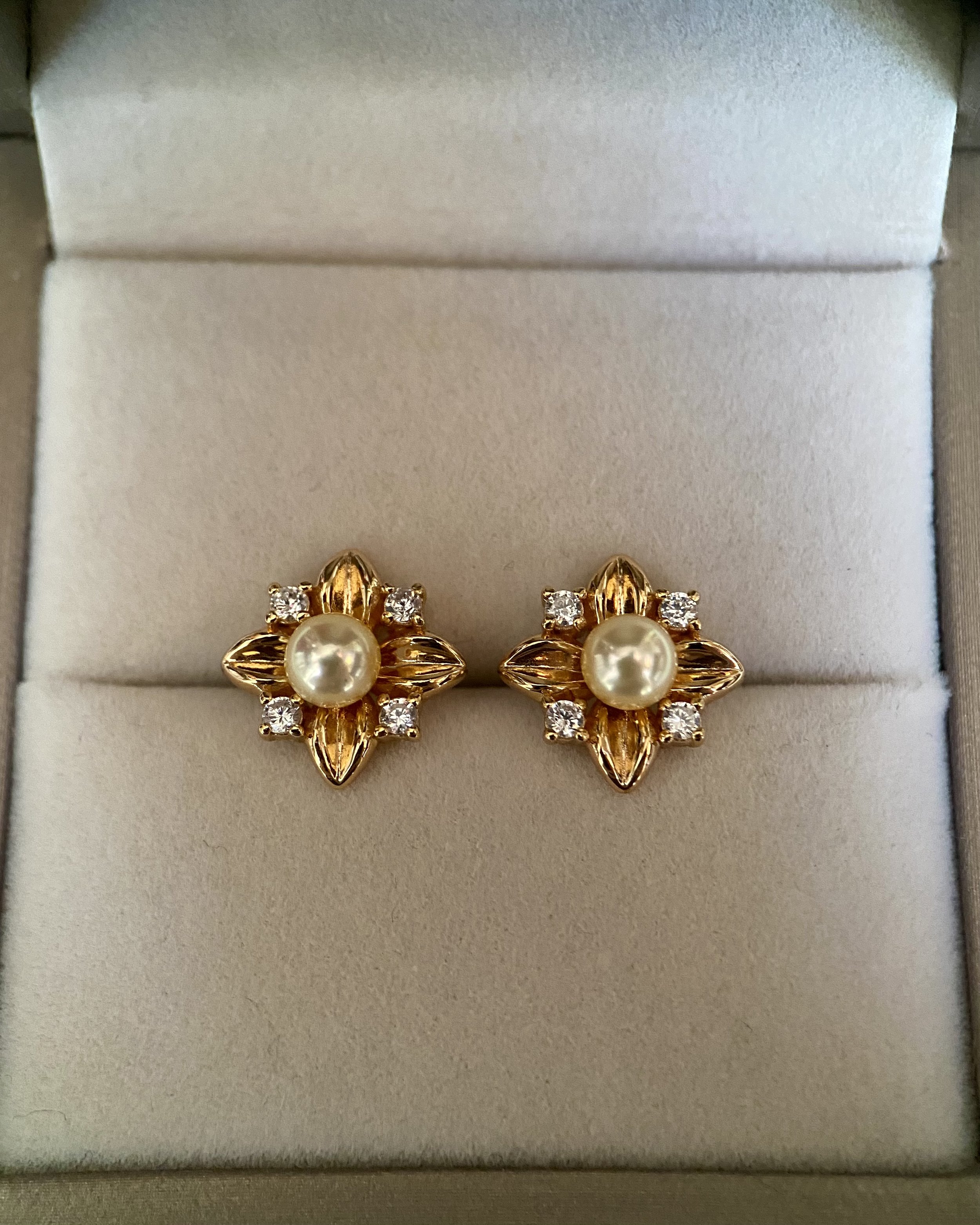 Top-Tier 5.1mm Japanese 'Golden Dawn' Aurora Sairindama Akoya Pearl Earrings, Dual-Wear Detachable Japanese-Made S925 Silver Floral Settings Starlit Pearls