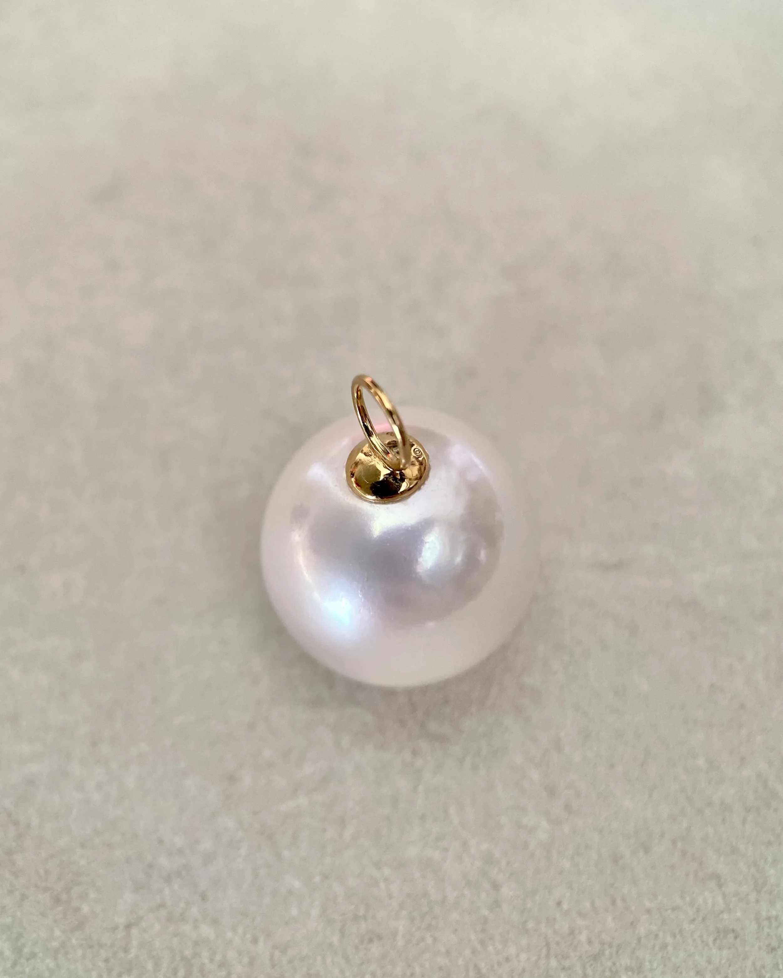 Giant Premium 14.4mm Crystal White Freshwater Pearl Pendant, Soft Pink Overtone, Solid 18K Gold Thick Bail – Ideal for Weddings Starlit Pearls