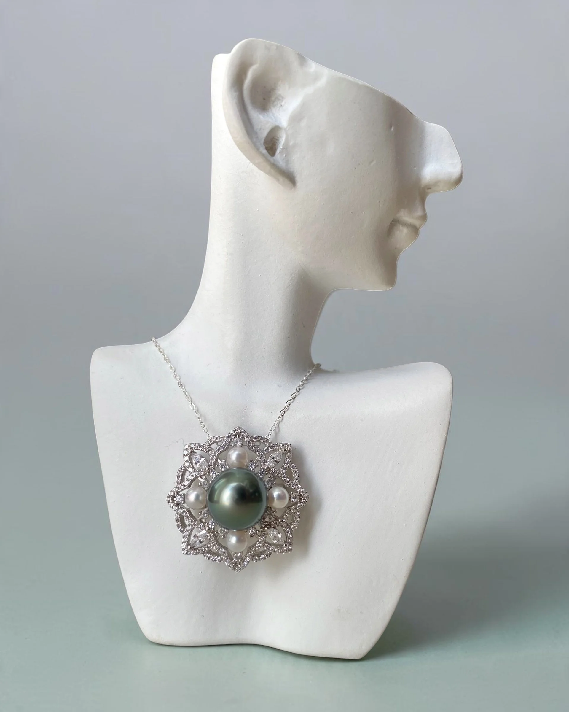Rare 2-in-1 Brooch & Pendant, Dark Peacock Green Tahitian South Sea Pearl_Japanese Sairindama Akoya, Ornate Floral Starburst S925