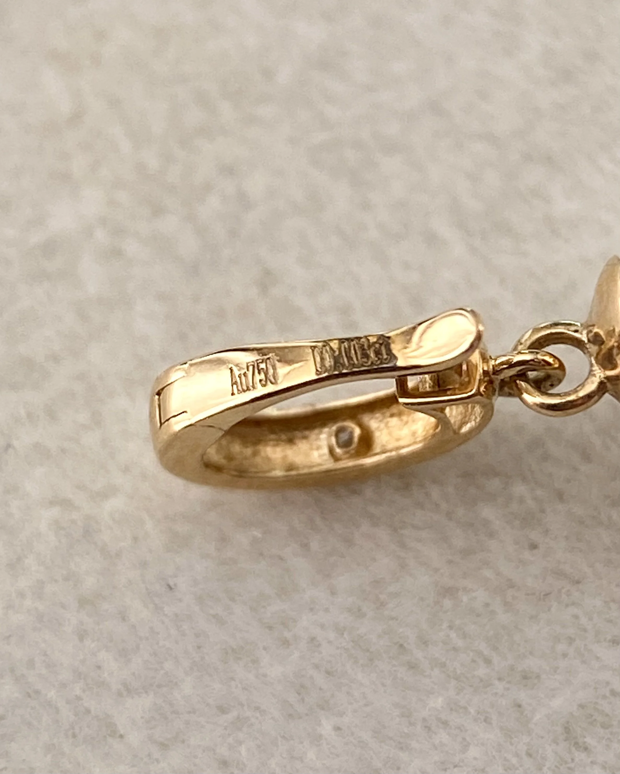 Rare 9.2mm Oversized Japanese White Akoya Pearl Pendant, Otsuki Pearl Origin, Pale Pink Overtone, Solid 18K Gold Open Clasp/D0.003CT Diamond Starlit Pearls