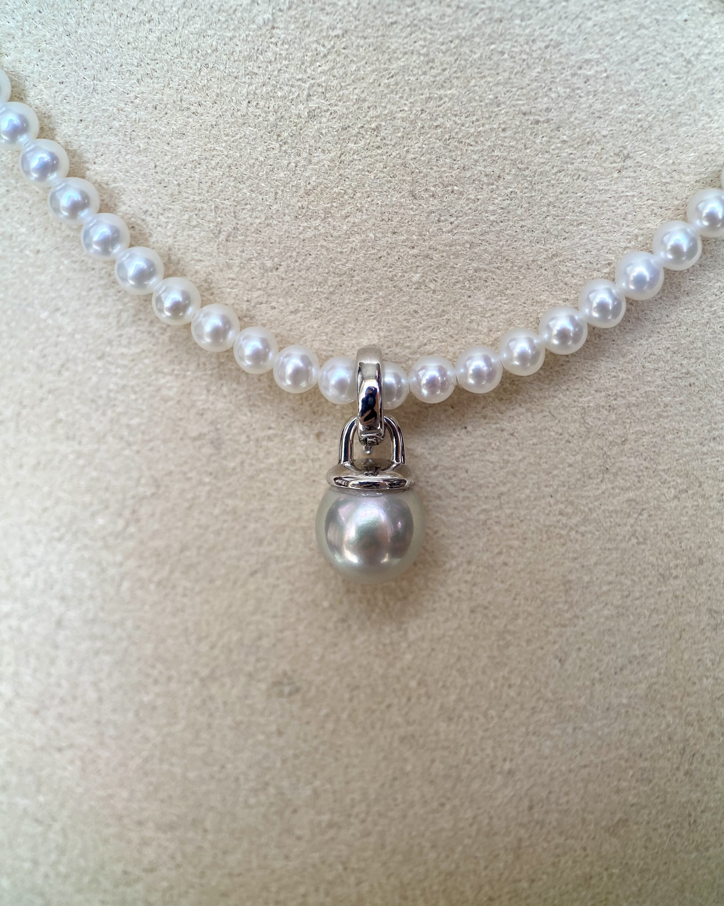 Top-Tier_Specially Selected Gr 8.4mm Japanese Silver-Grey Madama Akoya Pearl Pendant, Japanese-Made S925 Dual-Structure Detachable Clasp Starlit Pearls