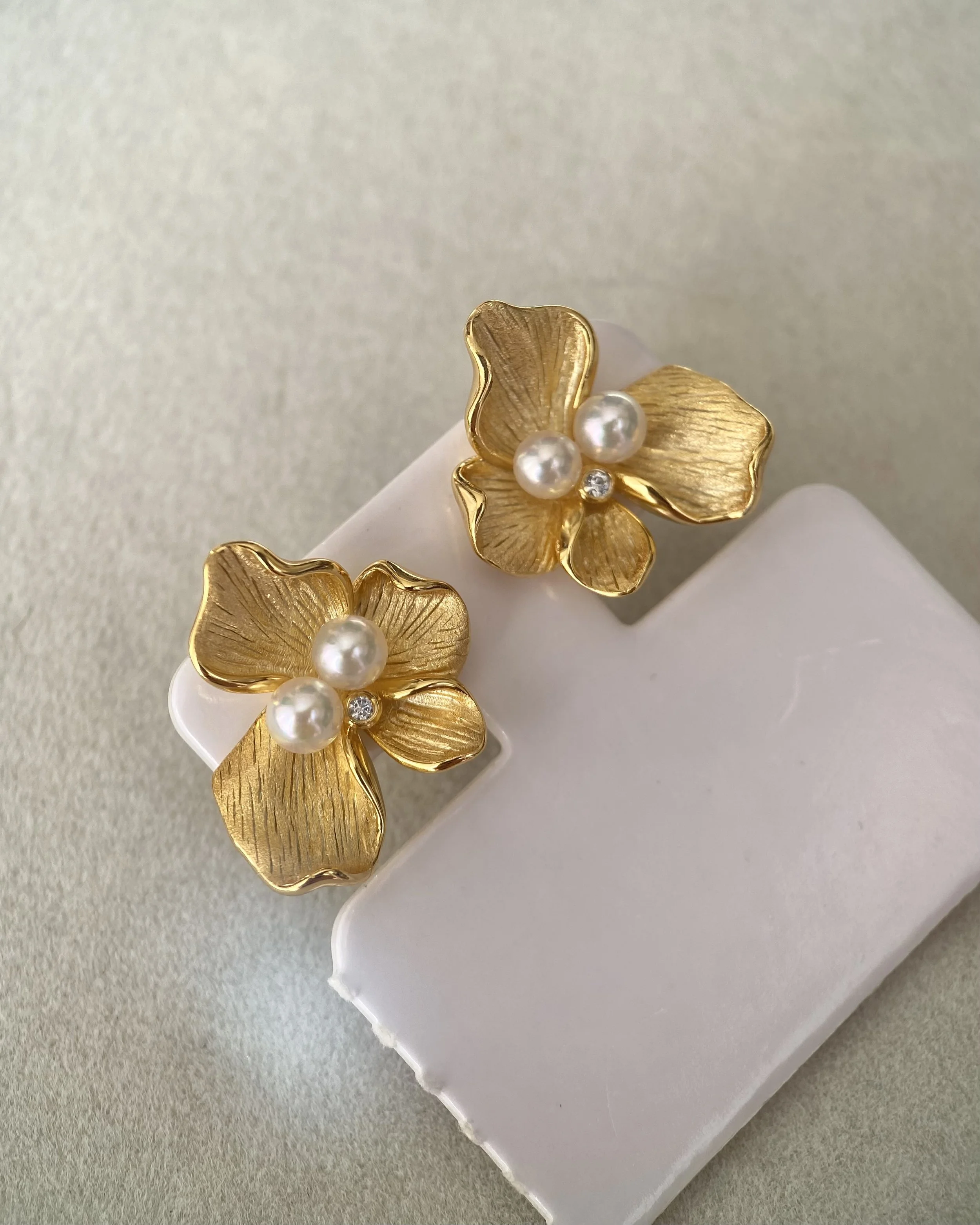 Top-Gr White Japanese Sairindama Akoya Pearl Floral Earrings, Sculptural S925 Silver Petals with Satin-Brushed Texture_CZ, Show Piece Starlit Pearls