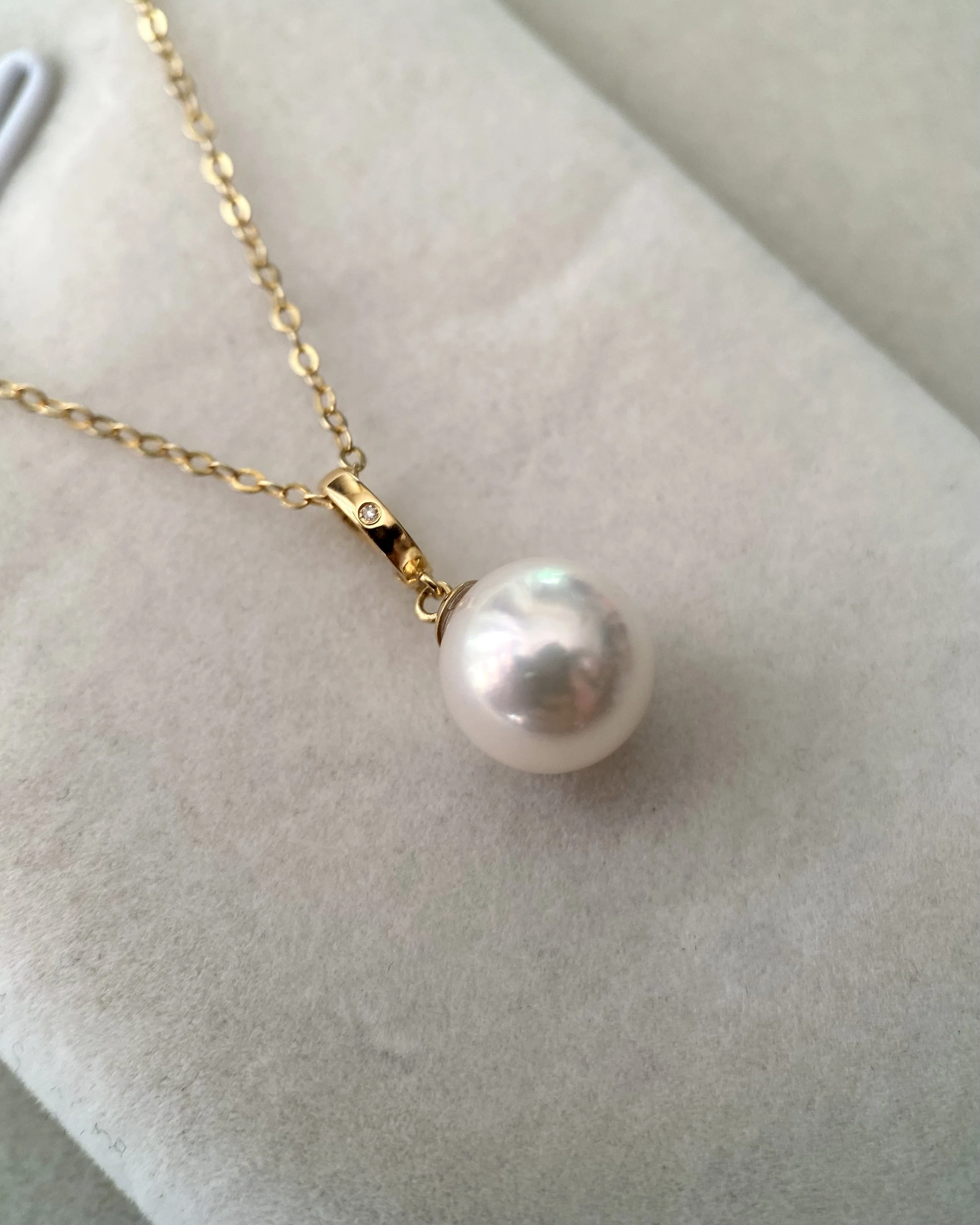 Rare 9.2mm Oversized Japanese White Akoya Pearl Pendant, Otsuki Pearl Origin, Pale Pink Overtone, Solid 18K Gold Open Clasp/D0.003CT Diamond Starlit Pearls