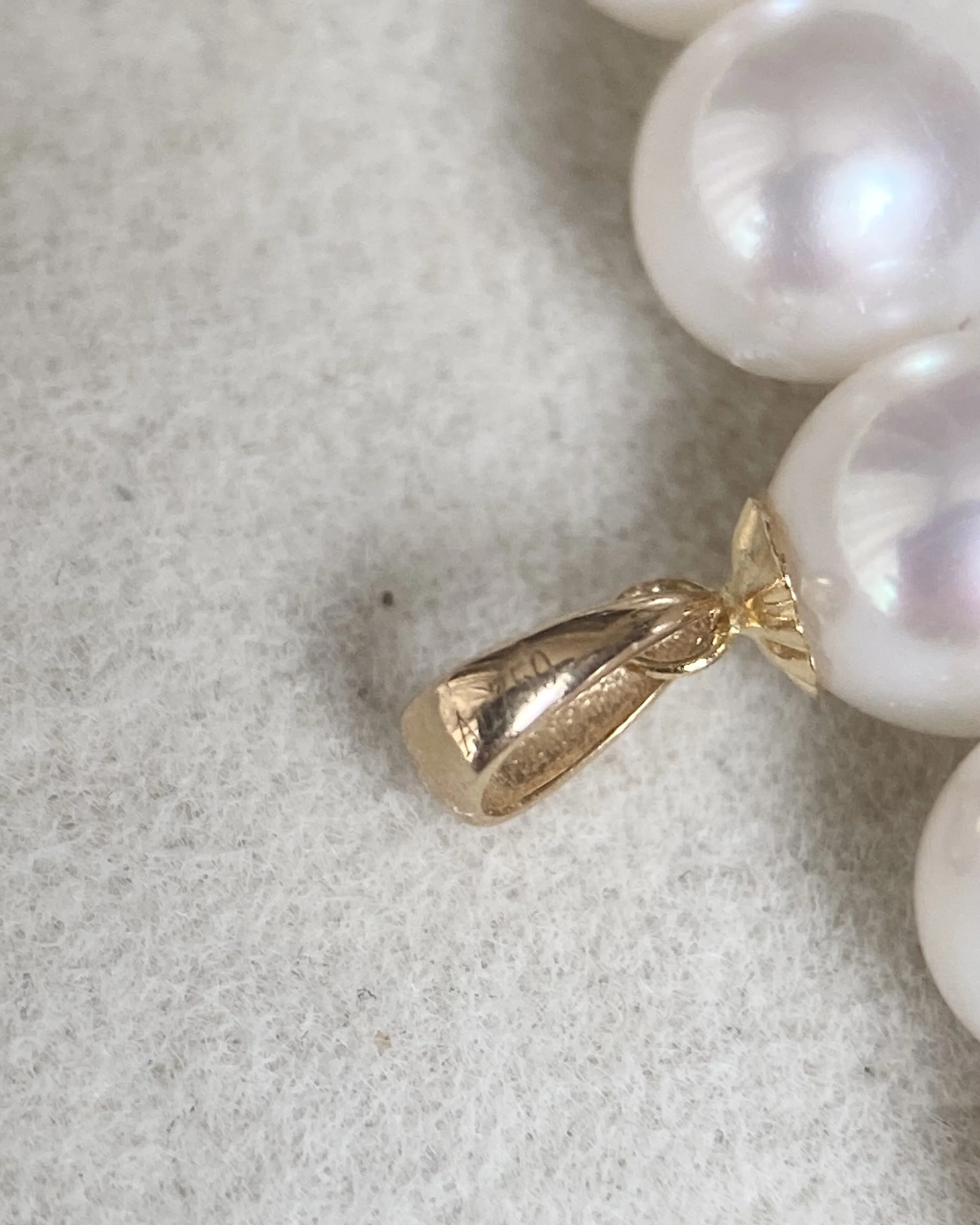 Solid 18K Gold_Top-Gr Aurora Freshwater Pearl Pendant & Earrings Set, Perfectly Matched 5.2mm Pearls, Collector-Gr Luxury Jewellery Starlit Pearls