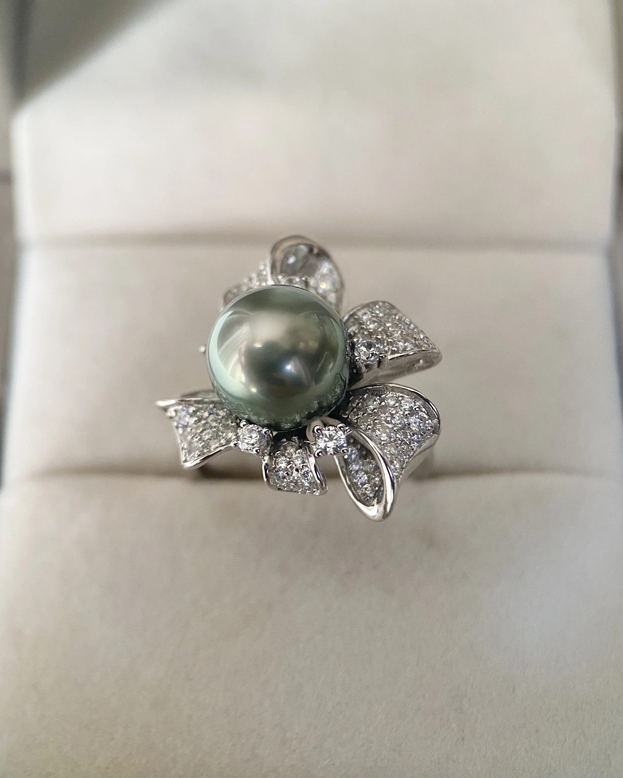 Exceptional Metallic Peacock Green Tahitian South Sea Pearl Ring 10.3mm, Adjustable S925 Sterling Silver Floral Petal Pavé Design Starlit Pearls